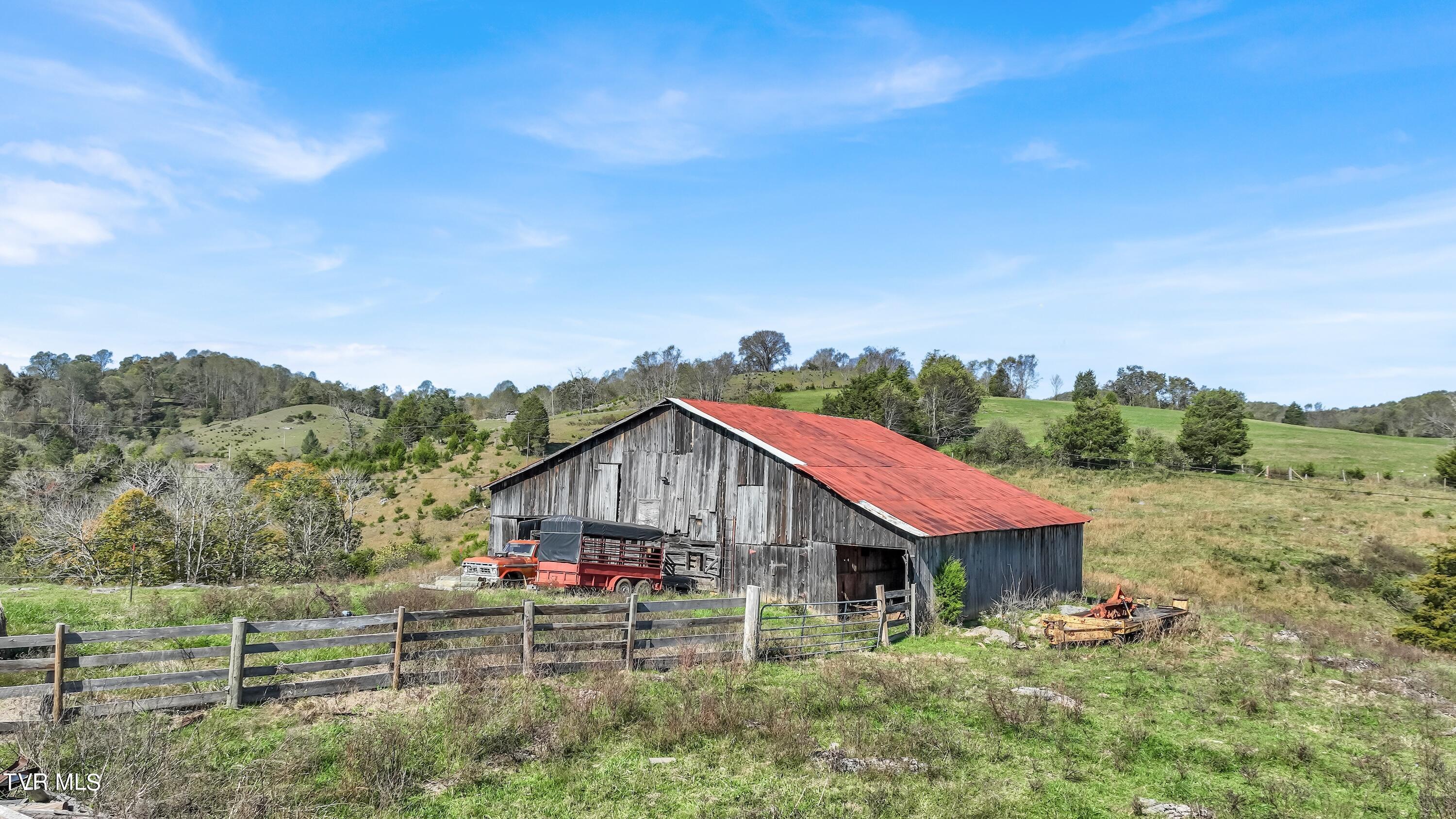 141 Pumplog Hollow, Castlewood, Virginia image 20