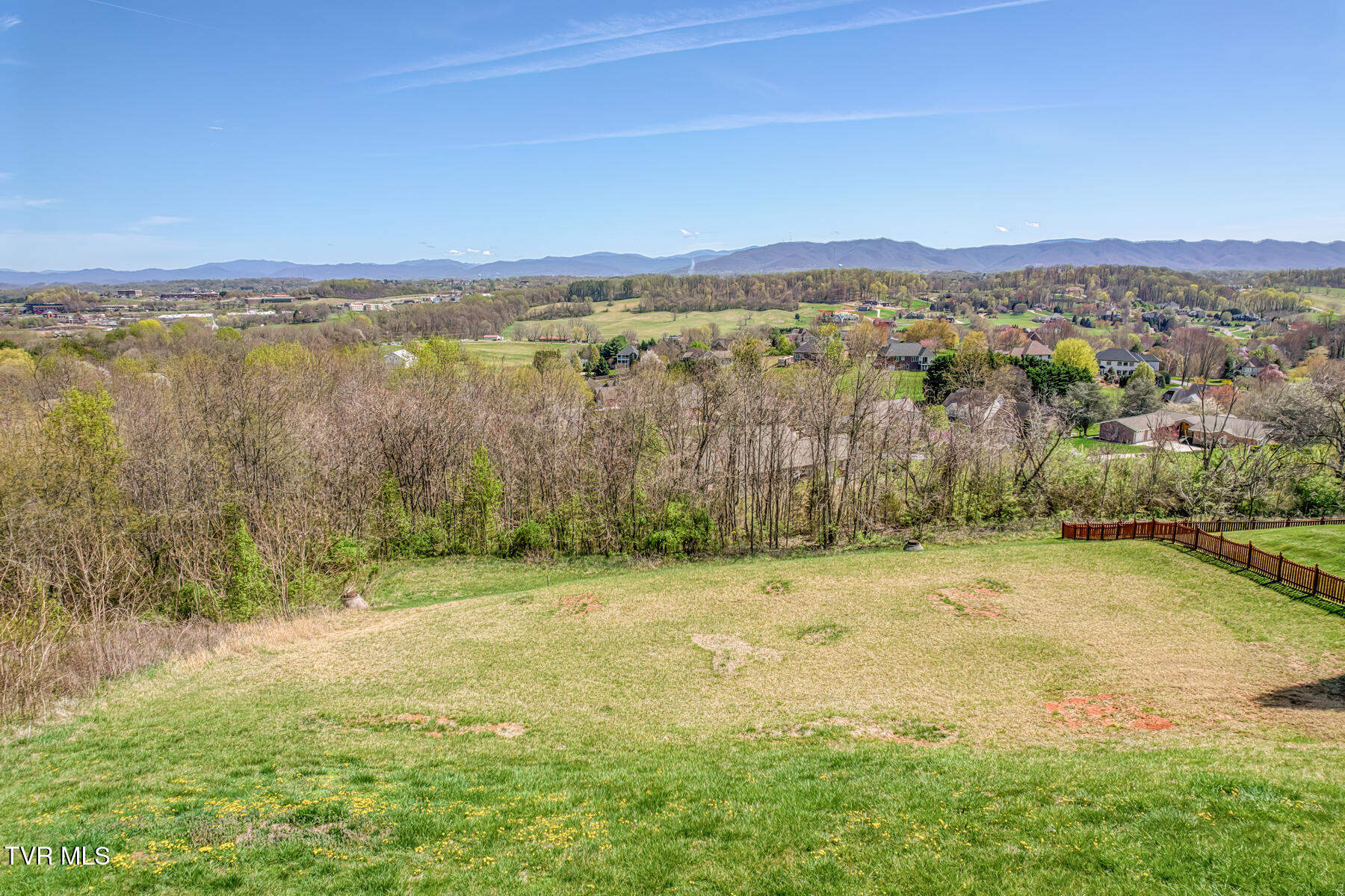 125 Simmons Ridge Rdg, Johnson City, Tennessee image 1