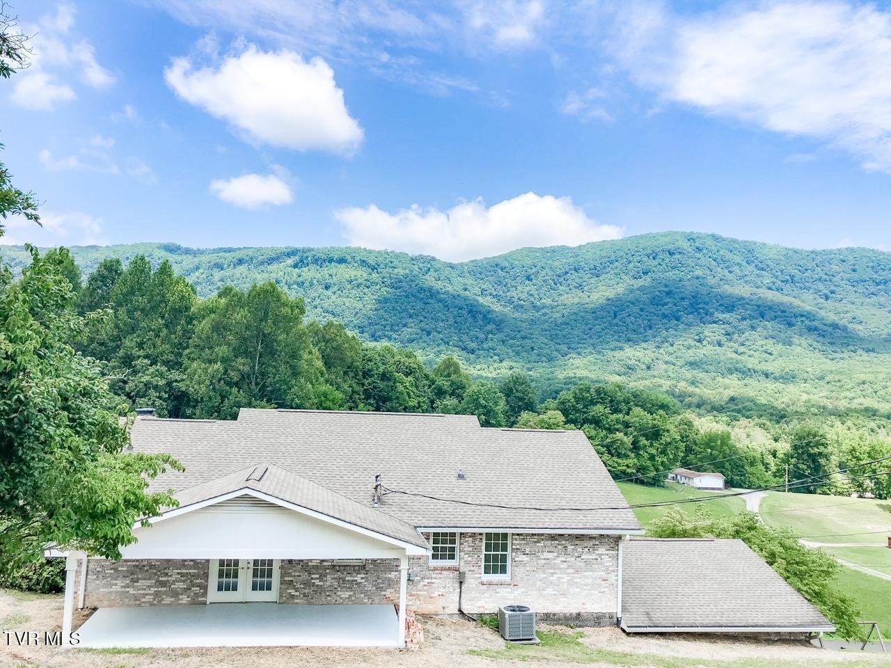 2812 Spencer Lane, Big Stone Gap, Virginia image 8