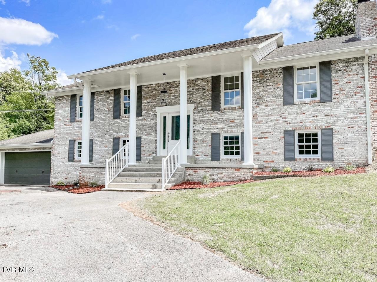2812 Spencer Lane, Big Stone Gap, Virginia image 2
