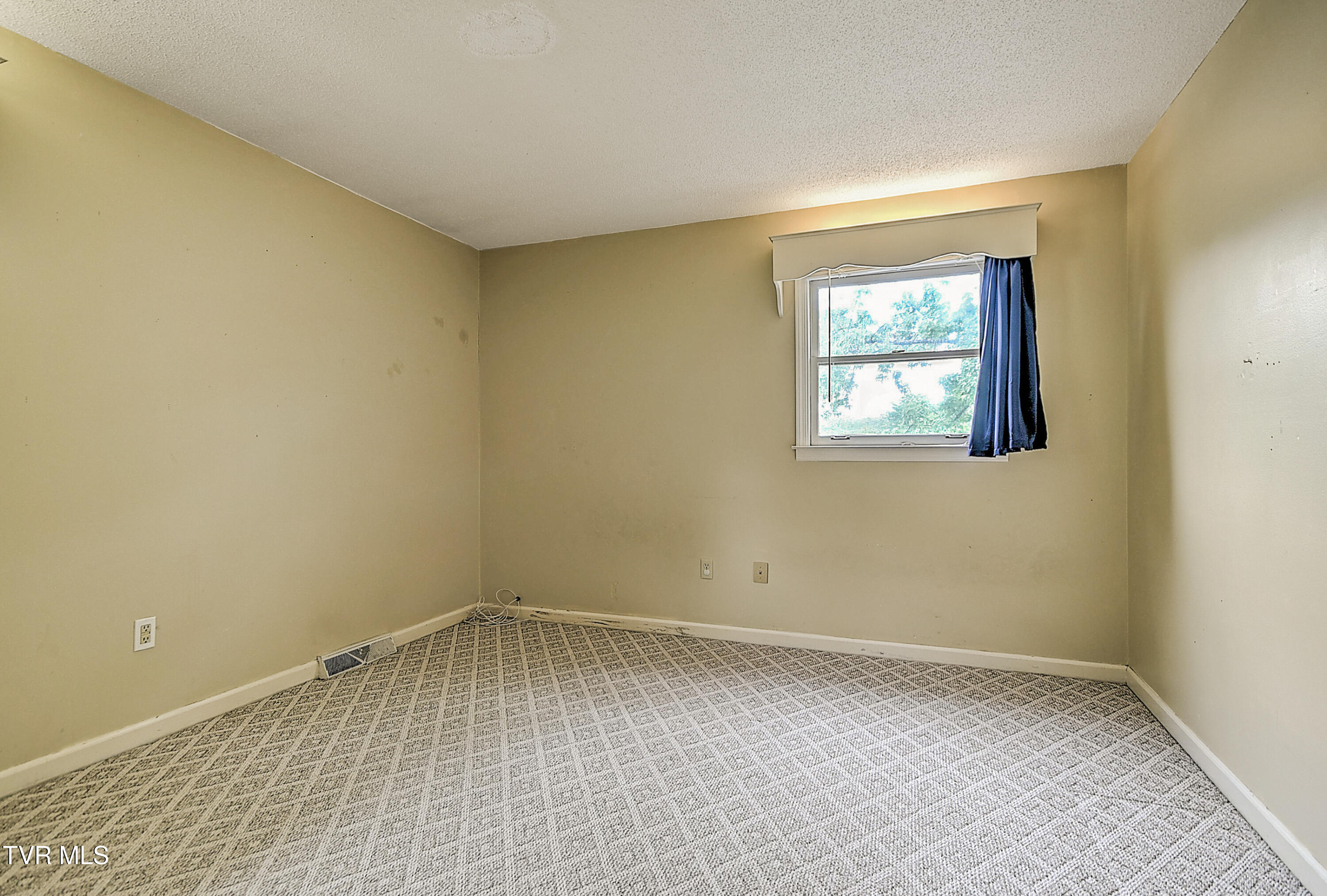 389 Heritage Drive, Bristol, Virginia image 18