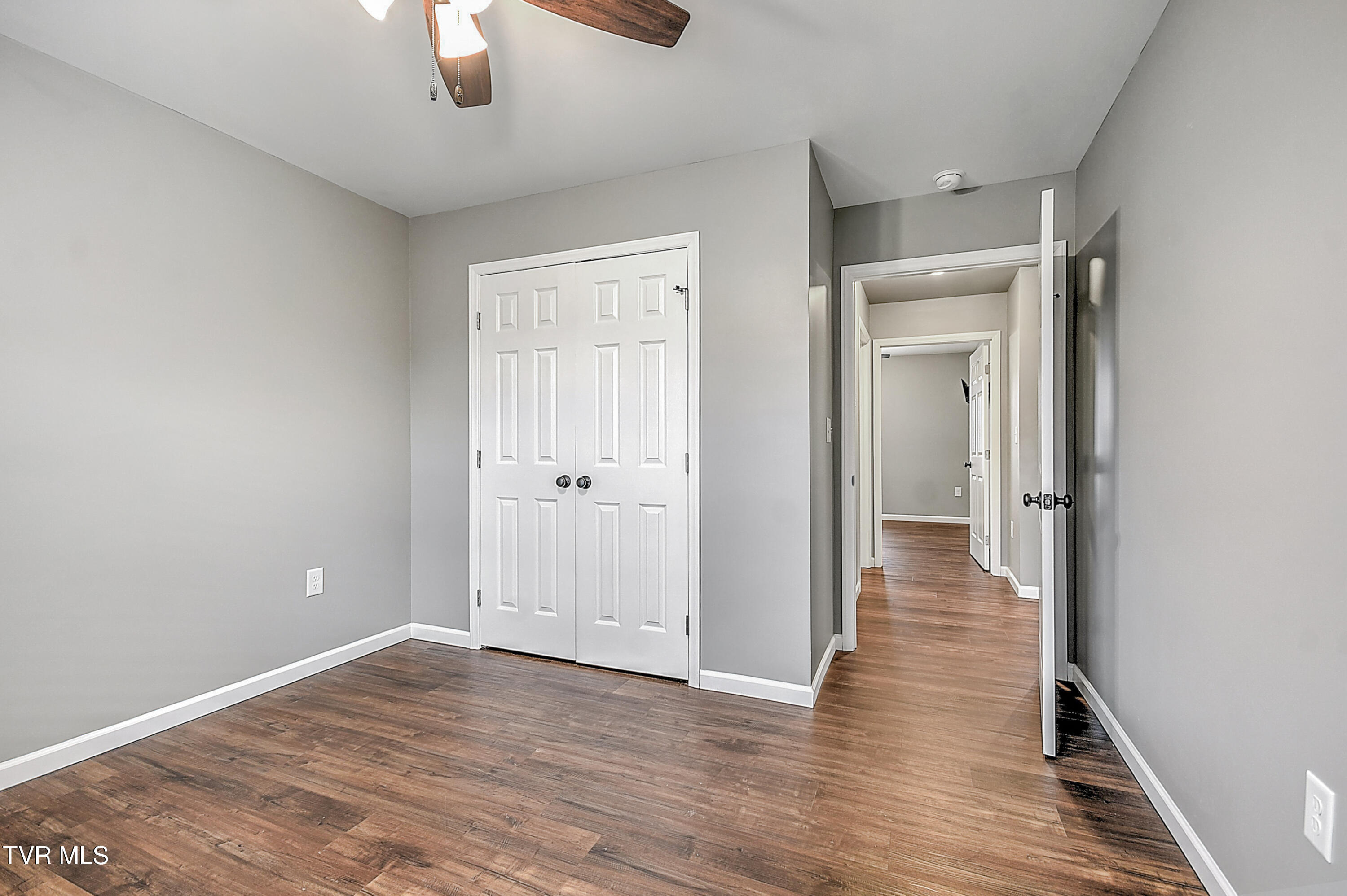 221 Thistle Drive, Bluff City, Tennessee image 29