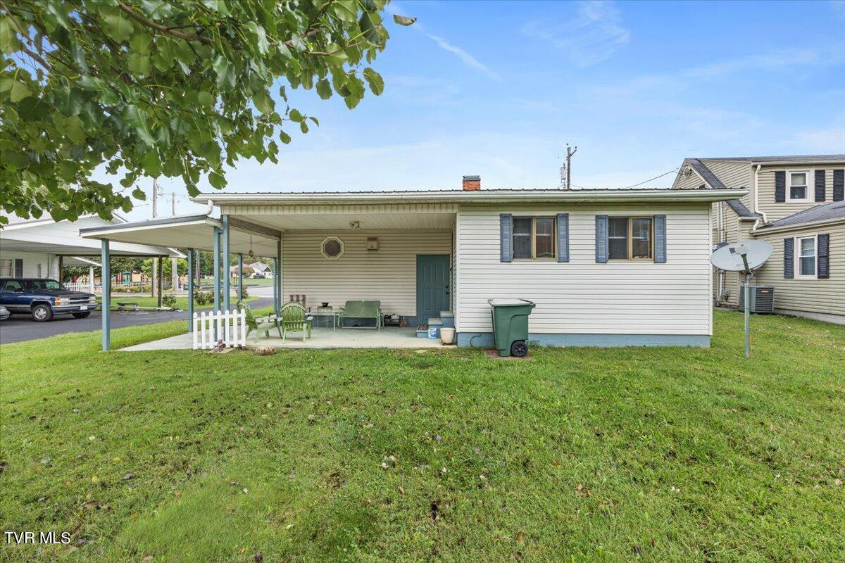 1312 Happy Valley Street, Elizabethton, Tennessee image 27