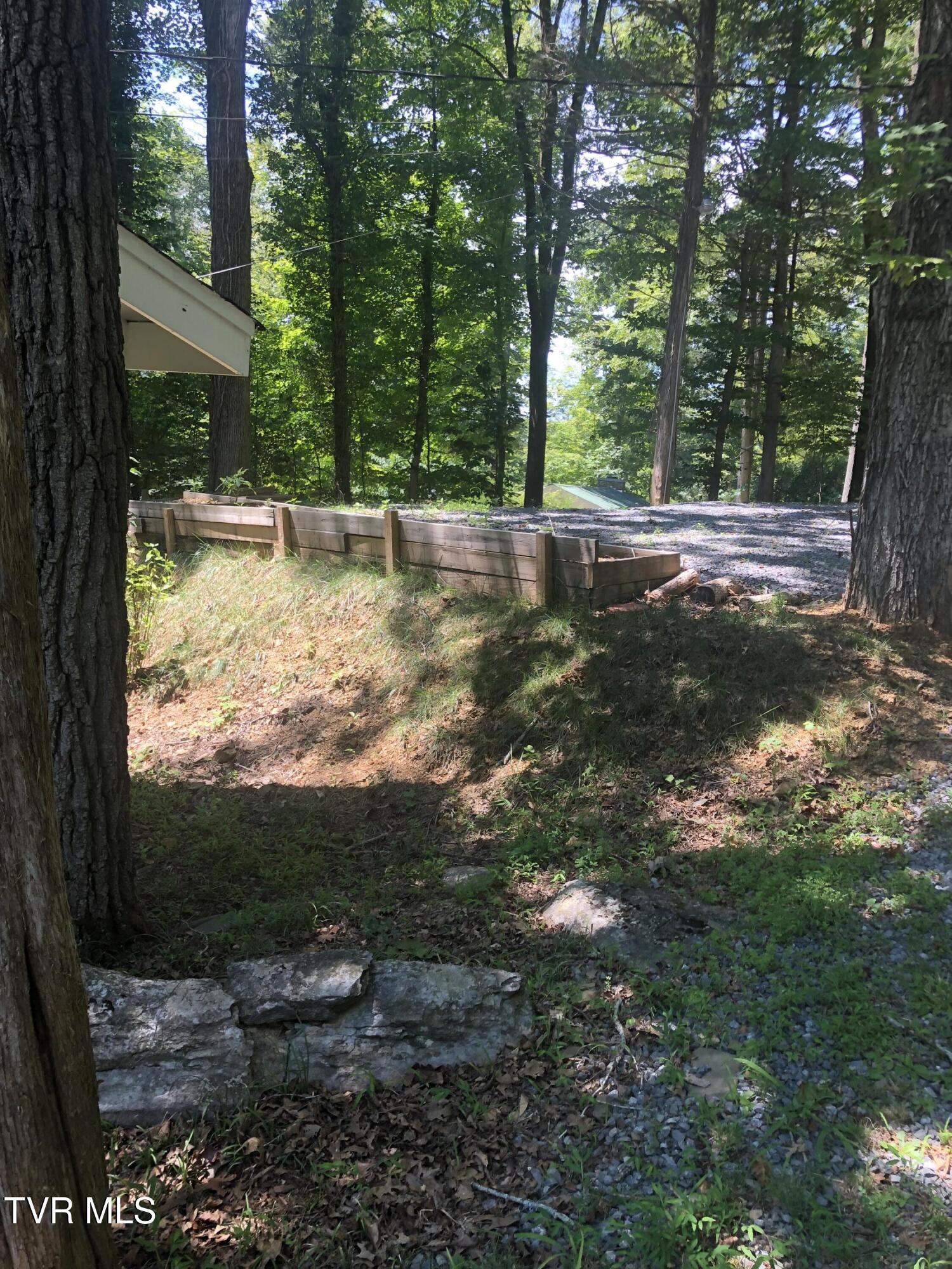 331 Sugar Hollow Acres Private Drive, Piney Flats, Tennessee image 14