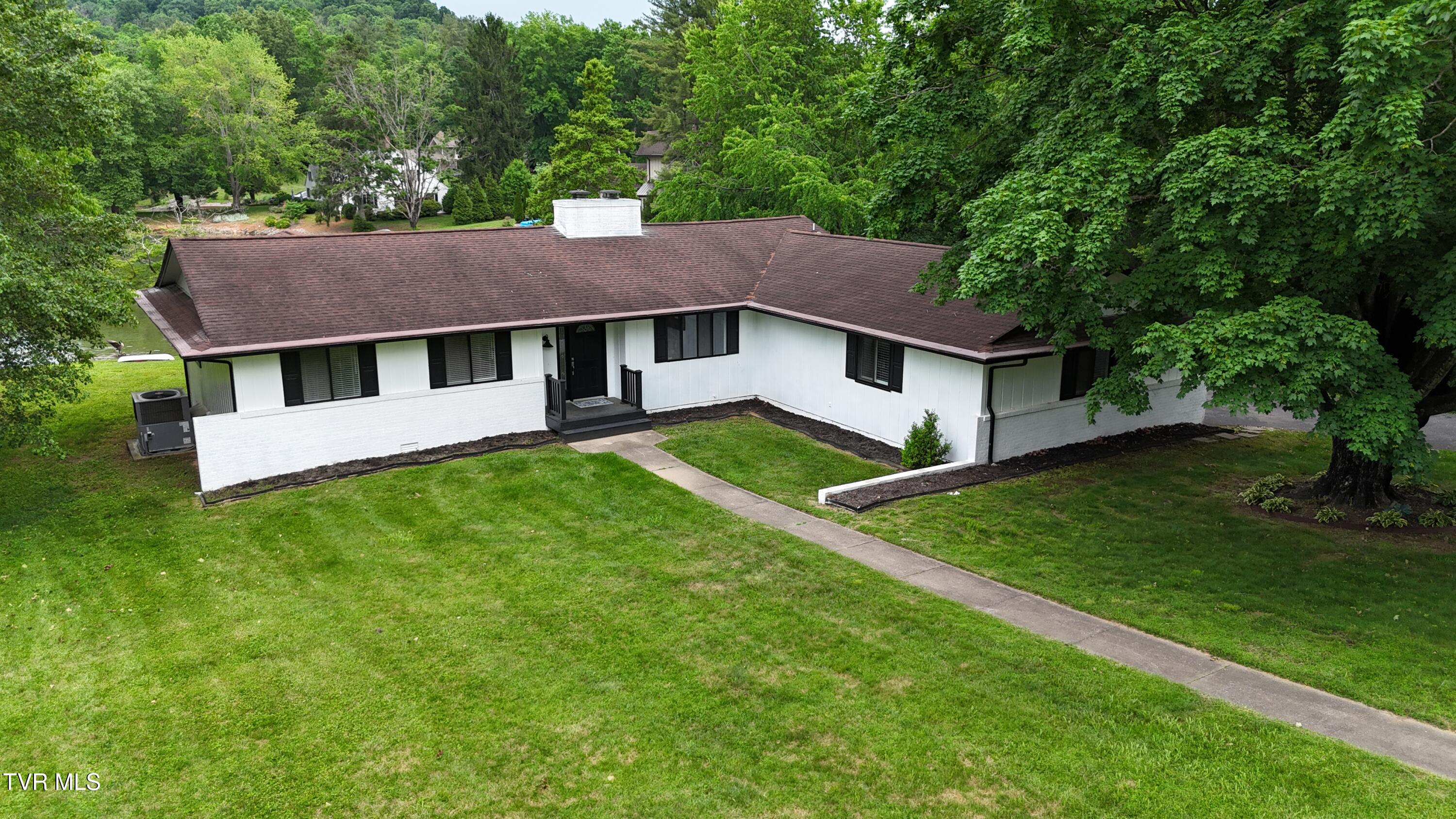 28 Kingsbridge Street, Bristol, Tennessee image 1