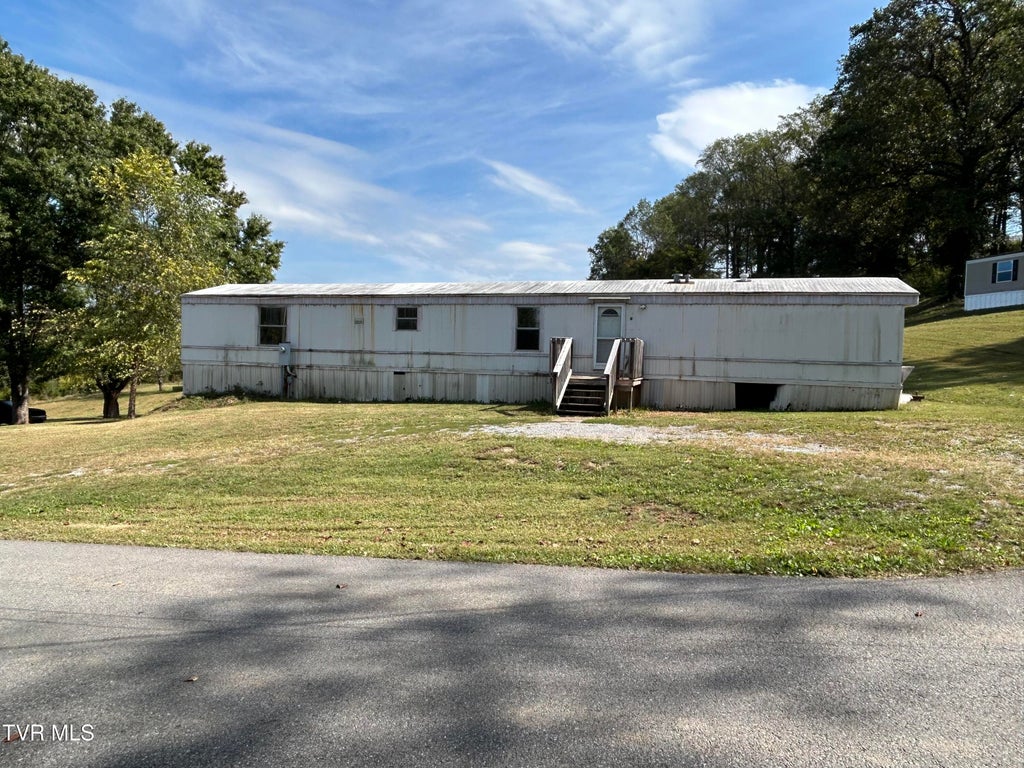 Photo of 71 Whispering Road, Greeneville, TN 37743 (MLS # 10001672)