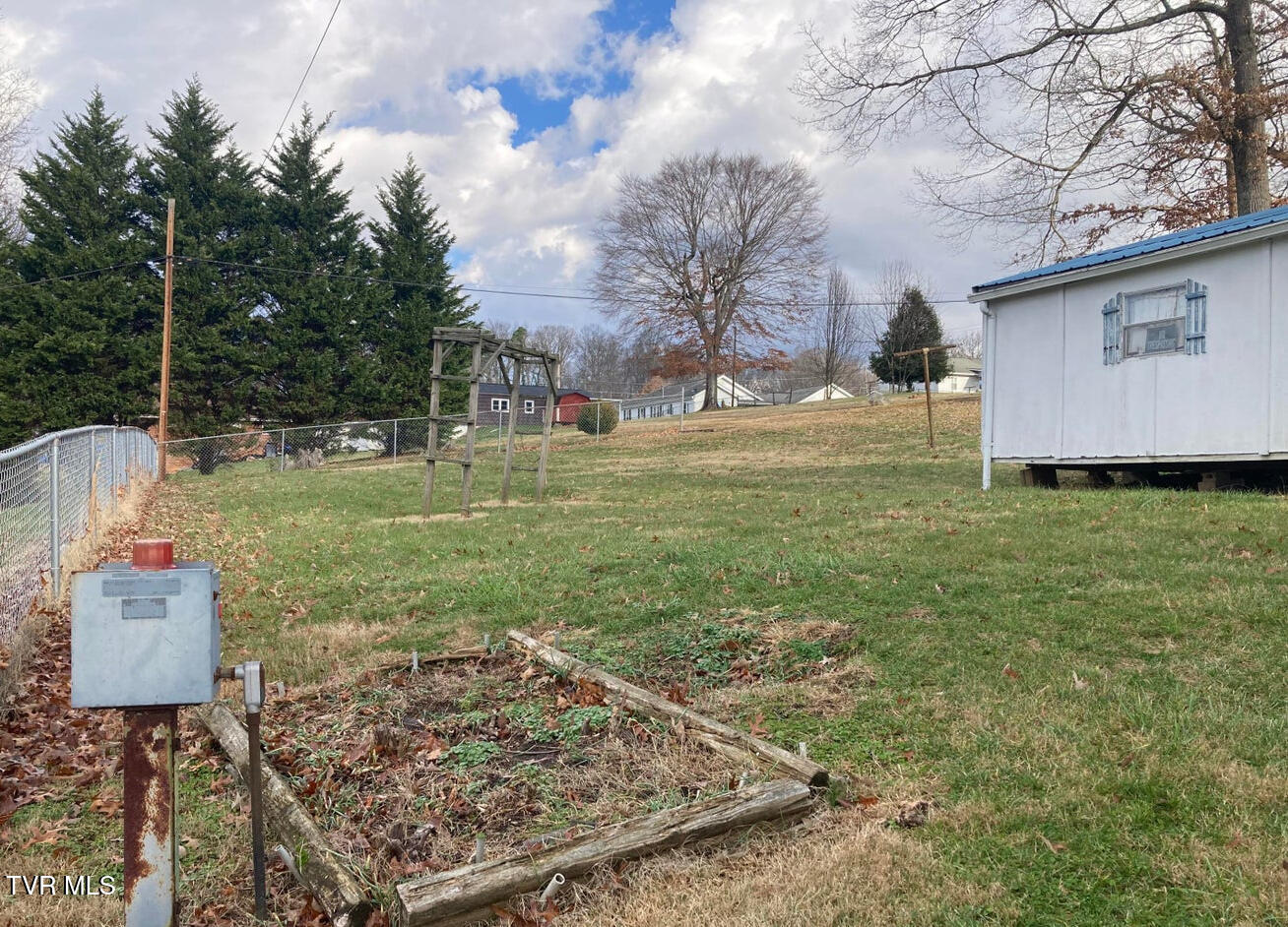 329 Cypress Street, Mount Carmel, Tennessee image 15