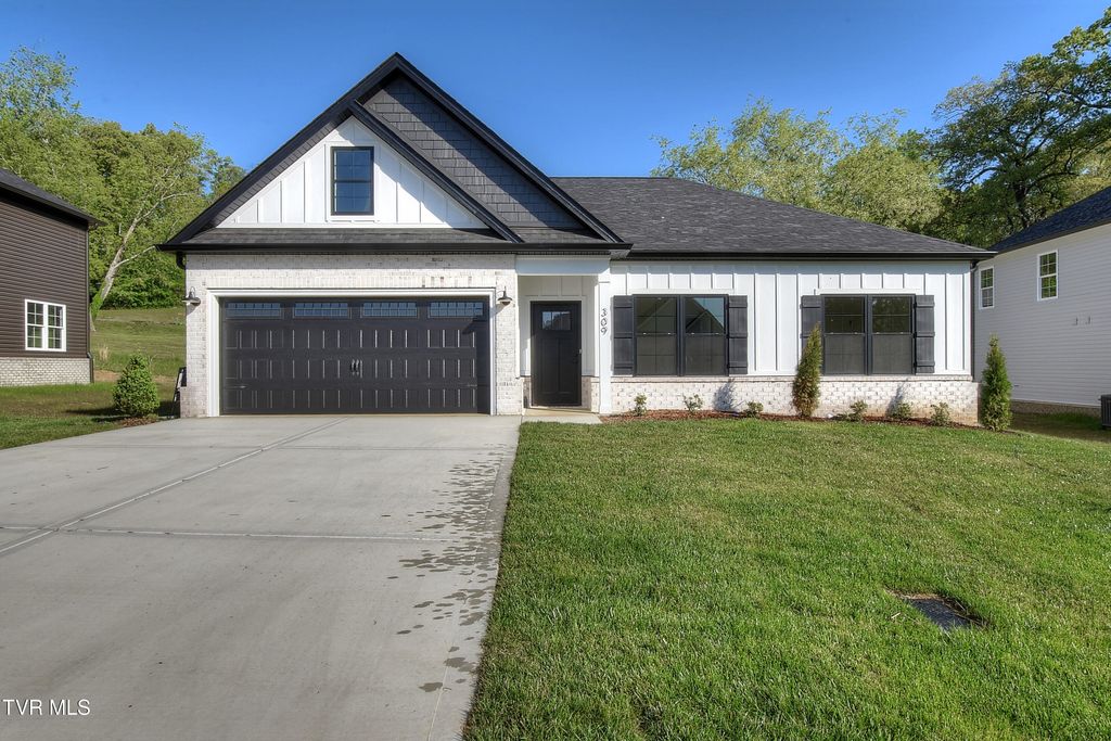 Photo of 309 Ty'S Place, Kingsport, TN 37663 (MLS # 9991899)