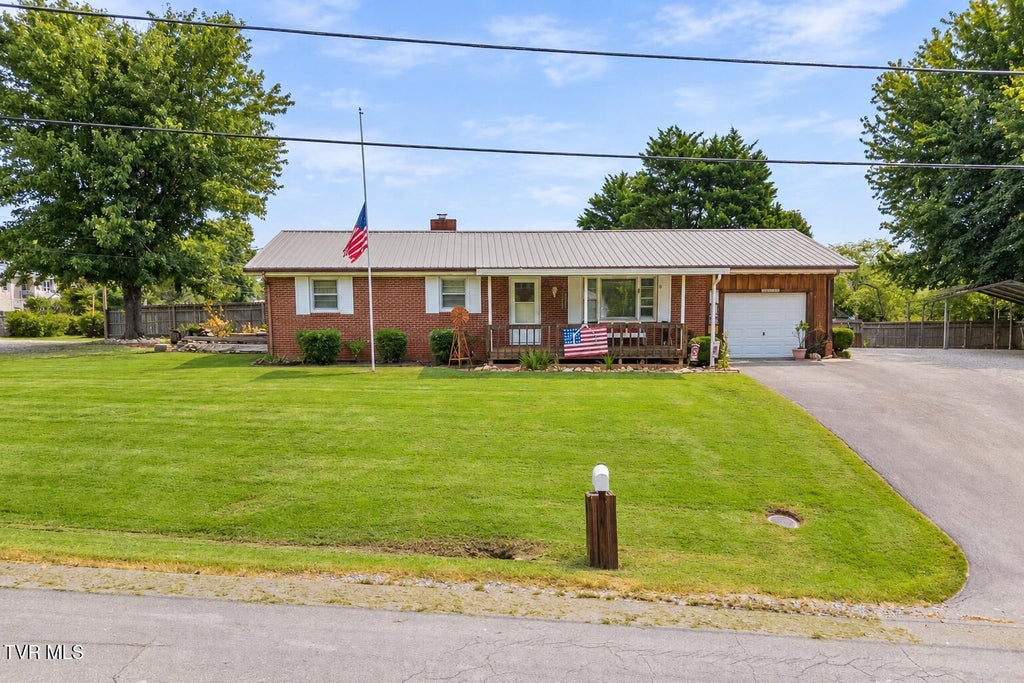 Photo of 66 Hillcrest Street, Greeneville, TN 37743 (MLS # 10000570)