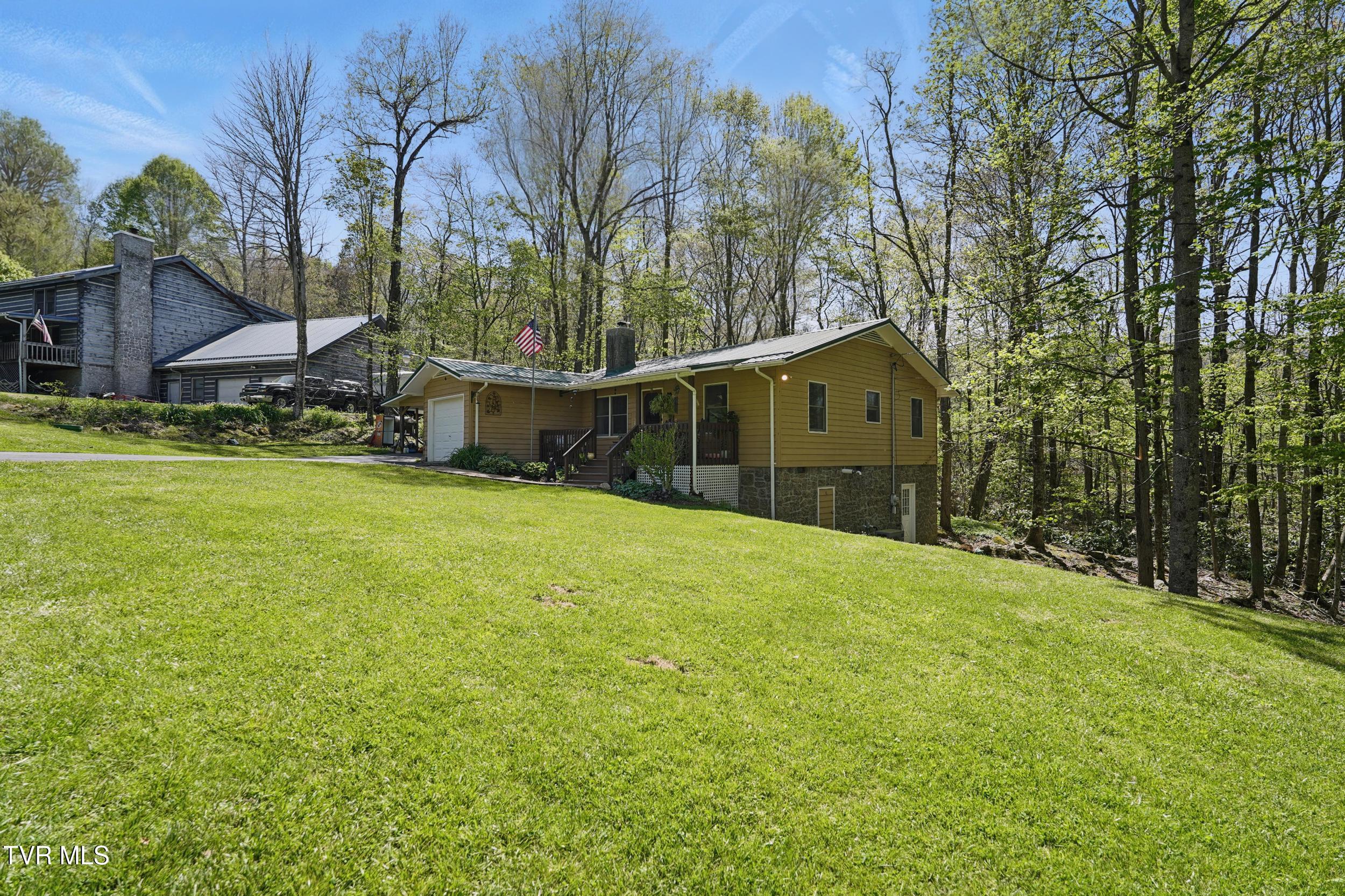 368 Burbank Road, Roan Mountain, Tennessee image 4
