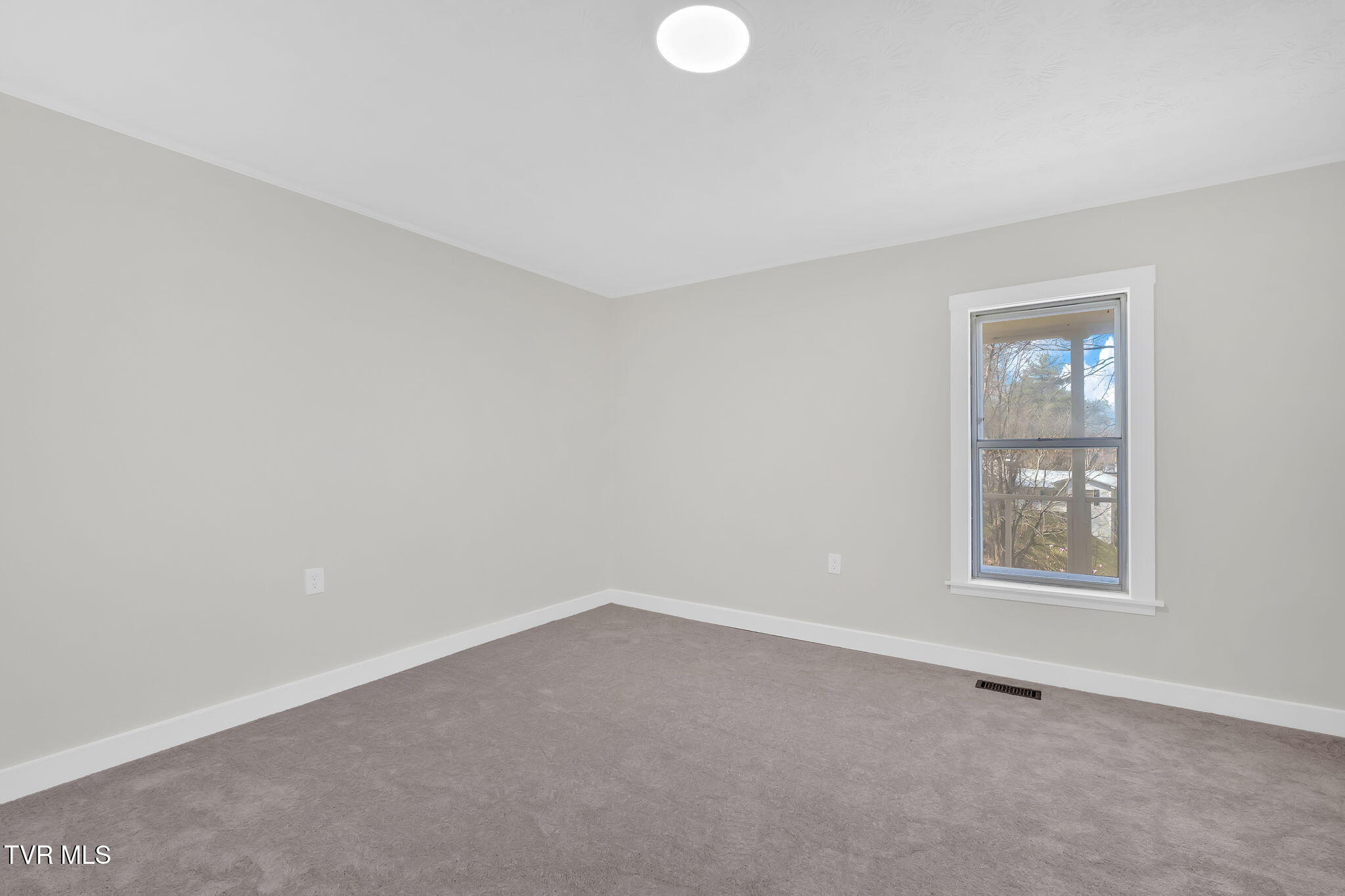 130 Peaceful Lane, Newport, Tennessee image 7