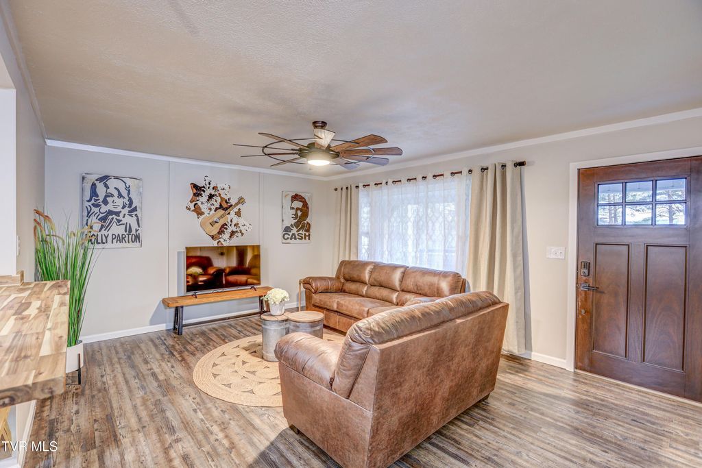 Photo of 2133 Veda Drive, Bristol, VA 24201 (MLS # 9991106)