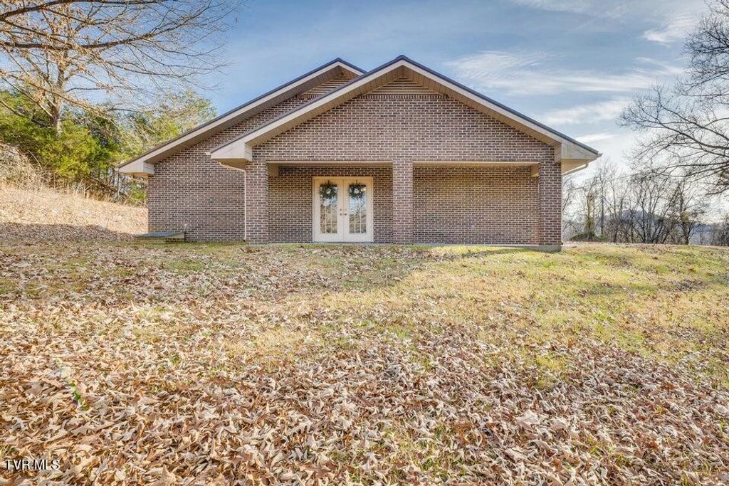 Photo of 223 County Hill Road, Blountville, TN 37617 (MLS # 9997077)