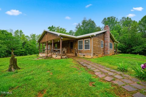 Photo of 3081 Ervintown Road, Castlewood, VA 24224 (MLS # 9995140)