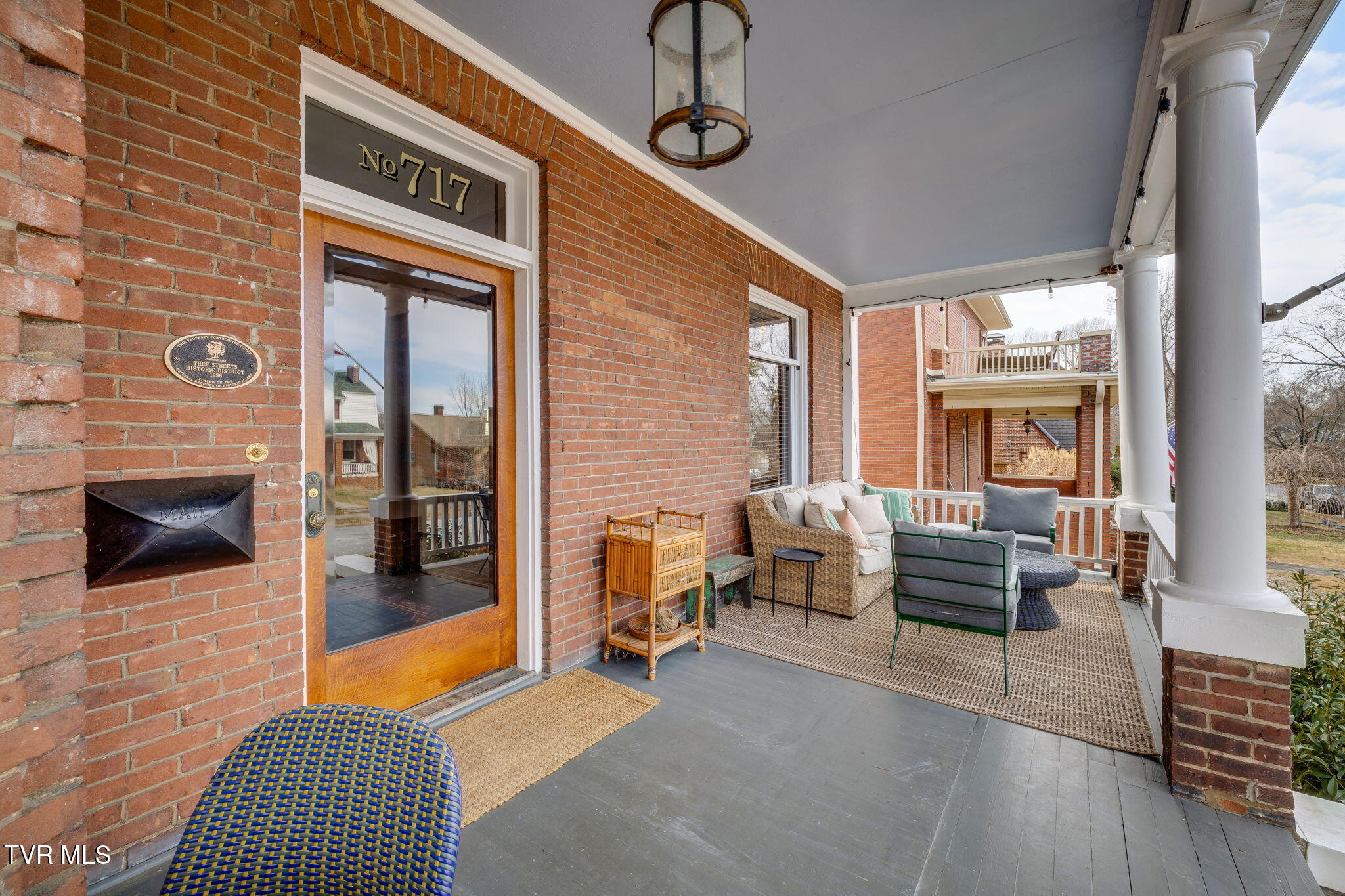 717 West Pine Street