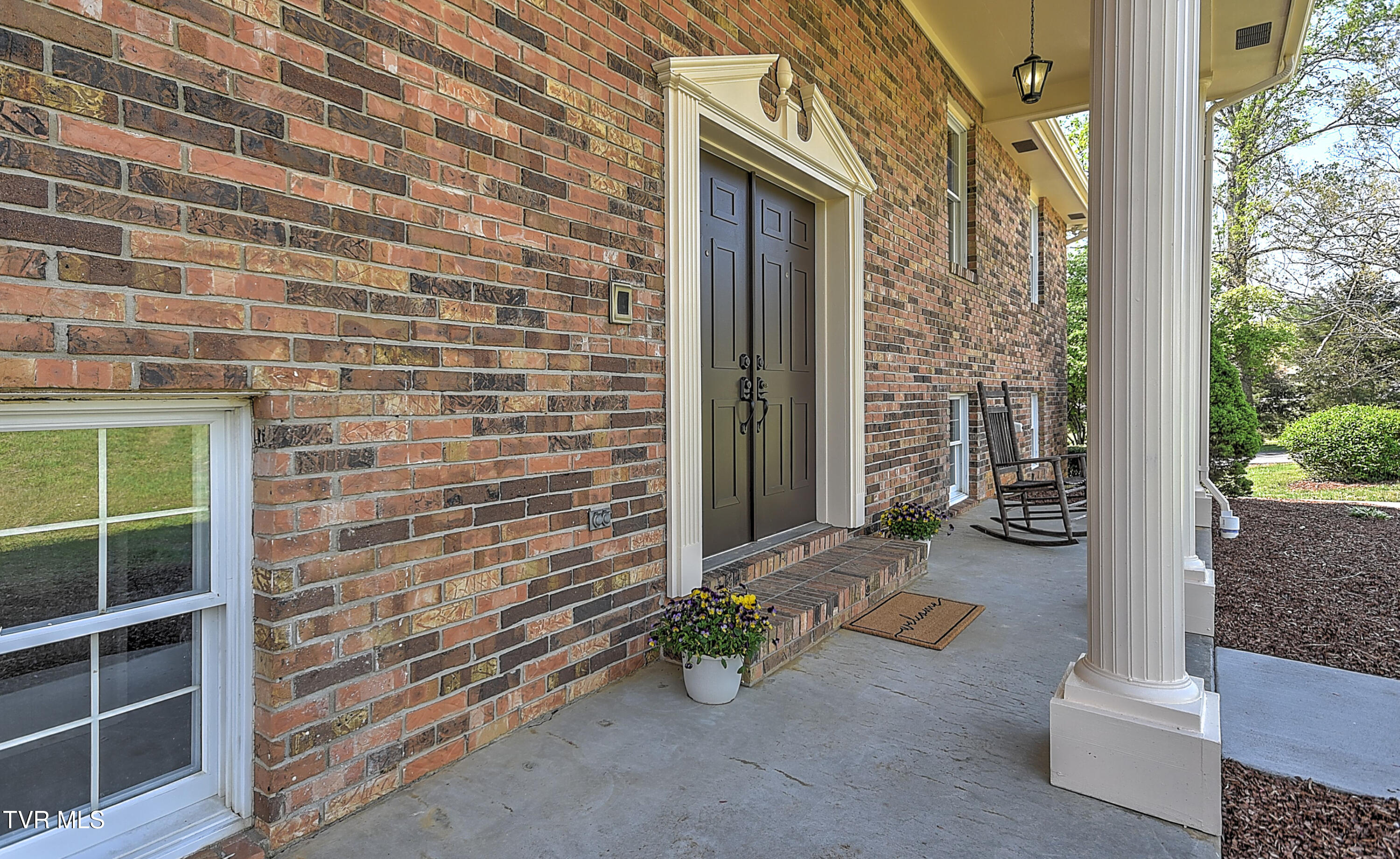 4828 Lake Park Court, Kingsport, Tennessee image 7