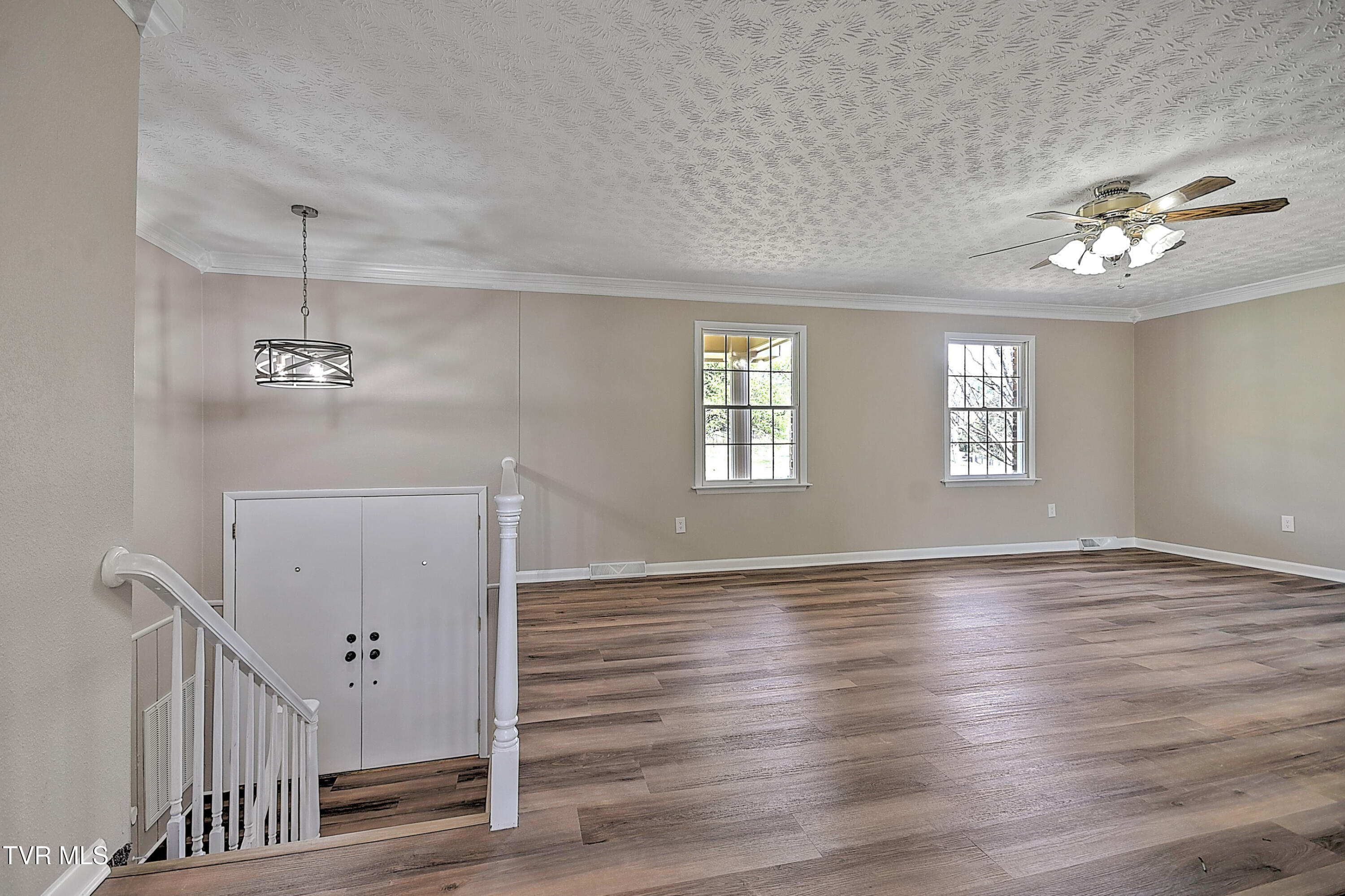 4828 Lake Park Court, Kingsport, Tennessee image 16