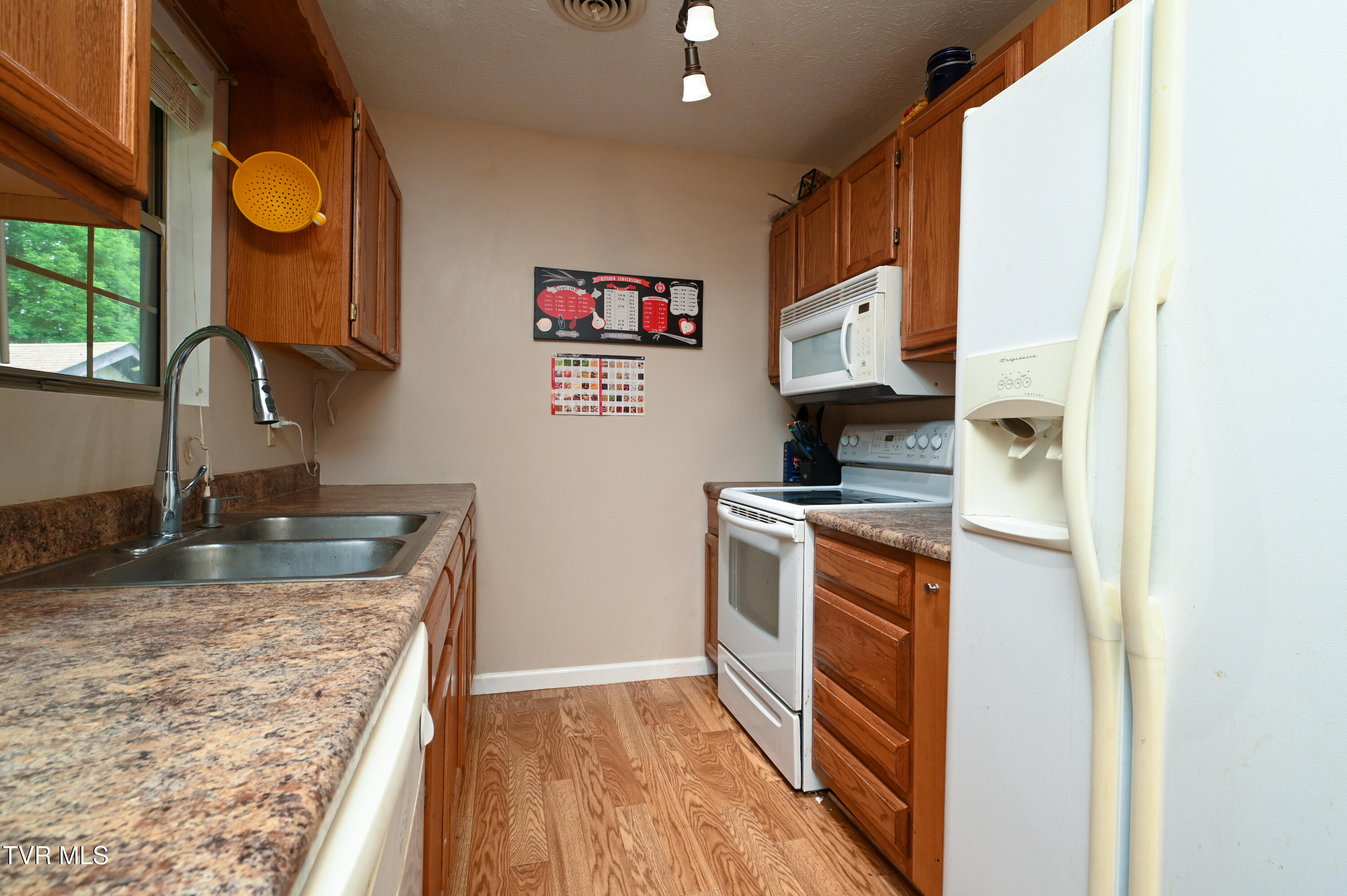 1401 Colony Circle, Morristown, Tennessee image 6