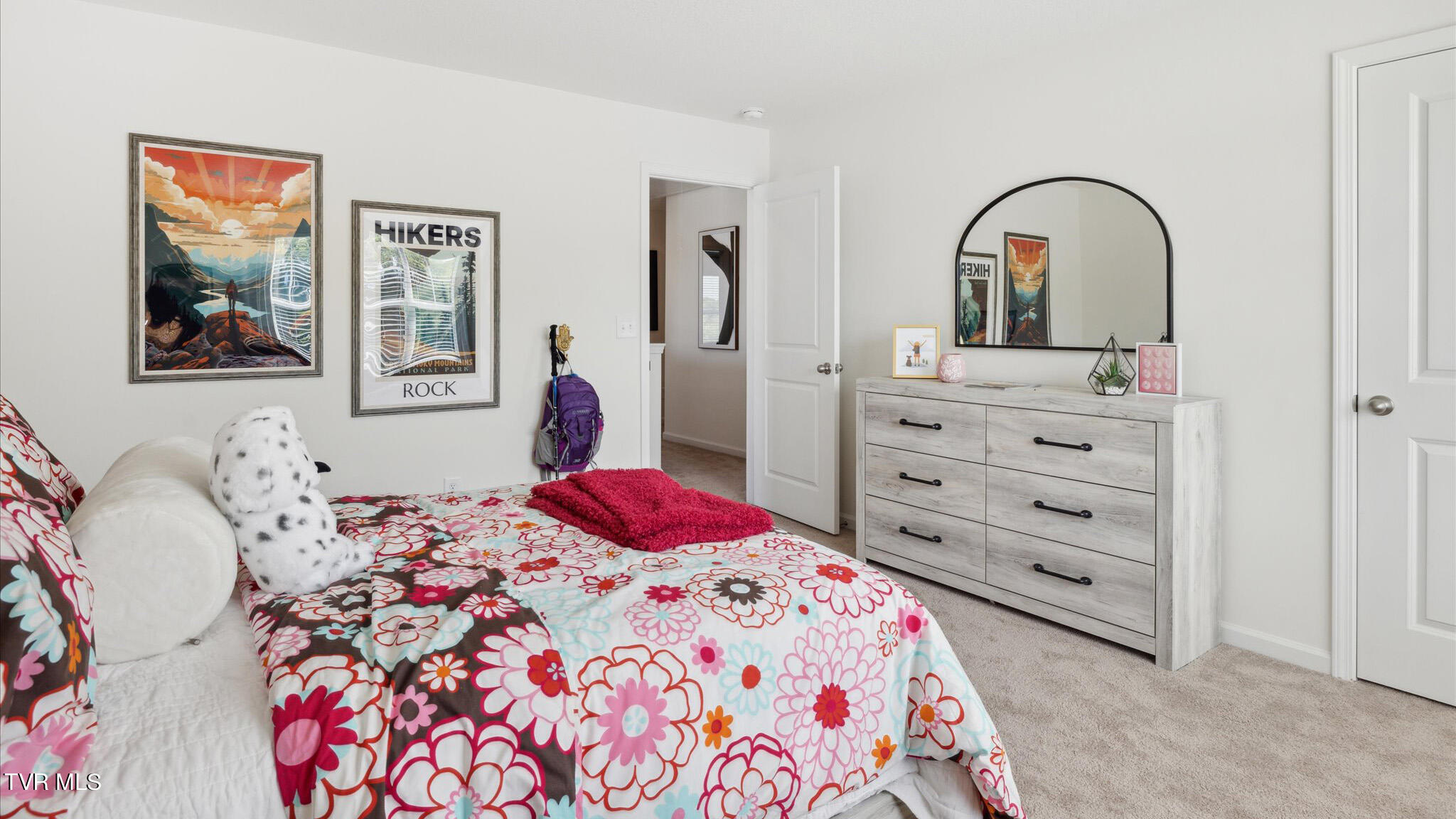 1711 Fox Meadows Circle, Bluff City, Tennessee image 21