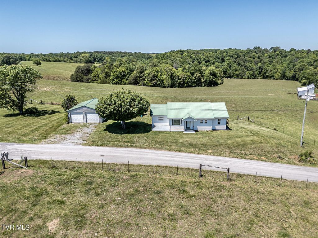 Photo of 180 Mill Road, Greeneville, TN 37743 (MLS # 9995286)