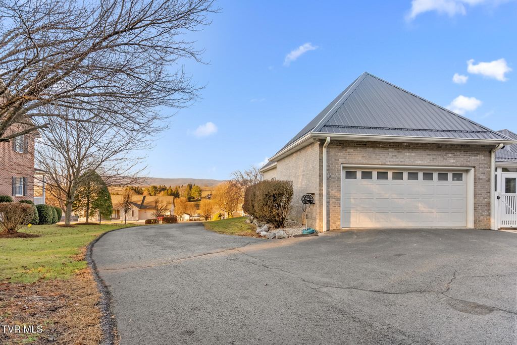 Photo of 165 Century Court, Wytheville, VA 24382 (MLS # 9989337)