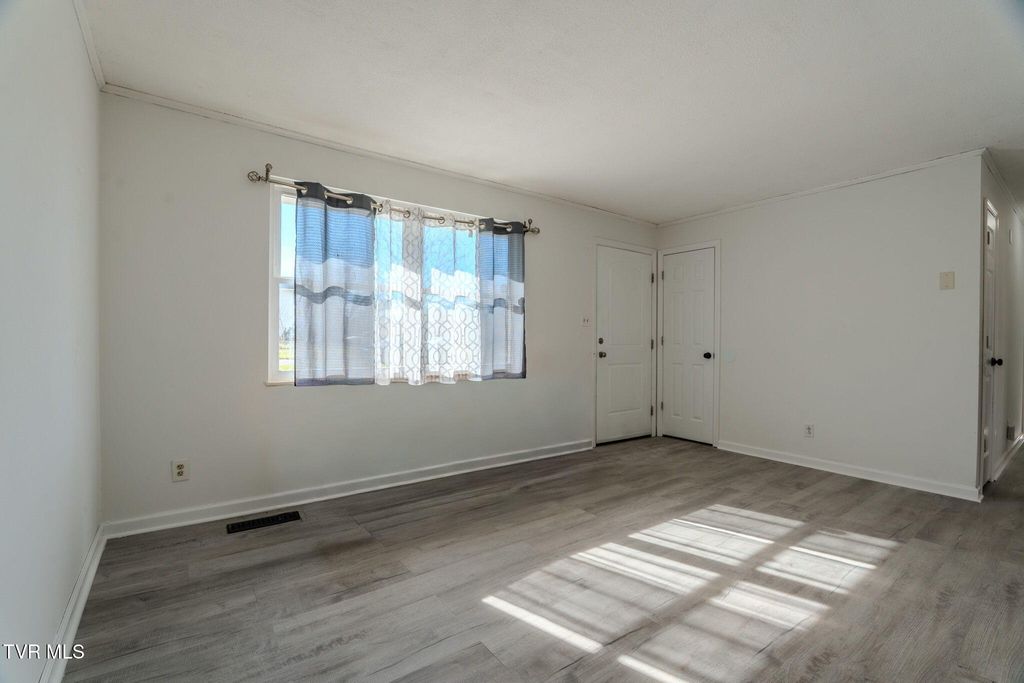 Photo of 7301 Meadowbrook Circle, Knoxville, TN 37918 (MLS # 9990252)