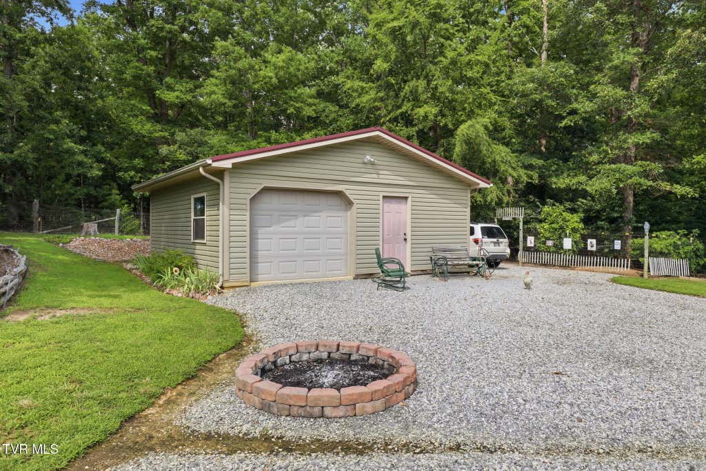 Photo of 176 Rehobeth Church Lane, Greeneville, TN 37743 (MLS # 9999665)