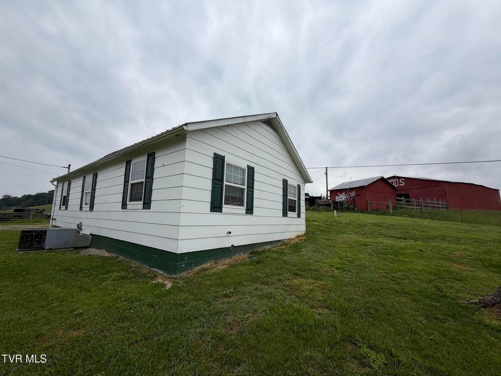 Photo of 231 Jarrett Road, Limestone, TN 37681 (MLS # 9995079)