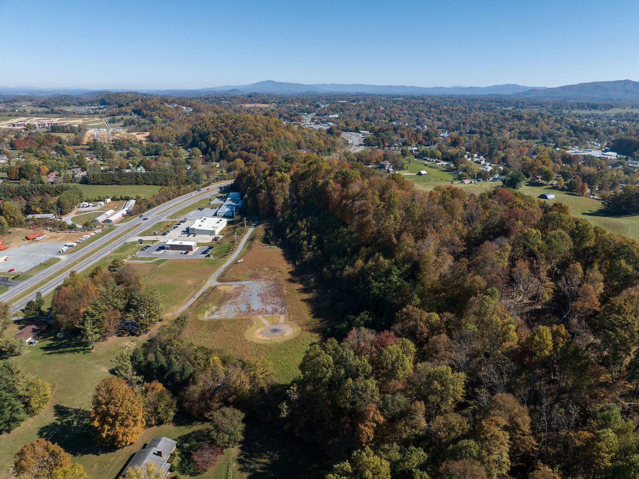 140 Hills Drive, Jonesborough, Tennessee image 8