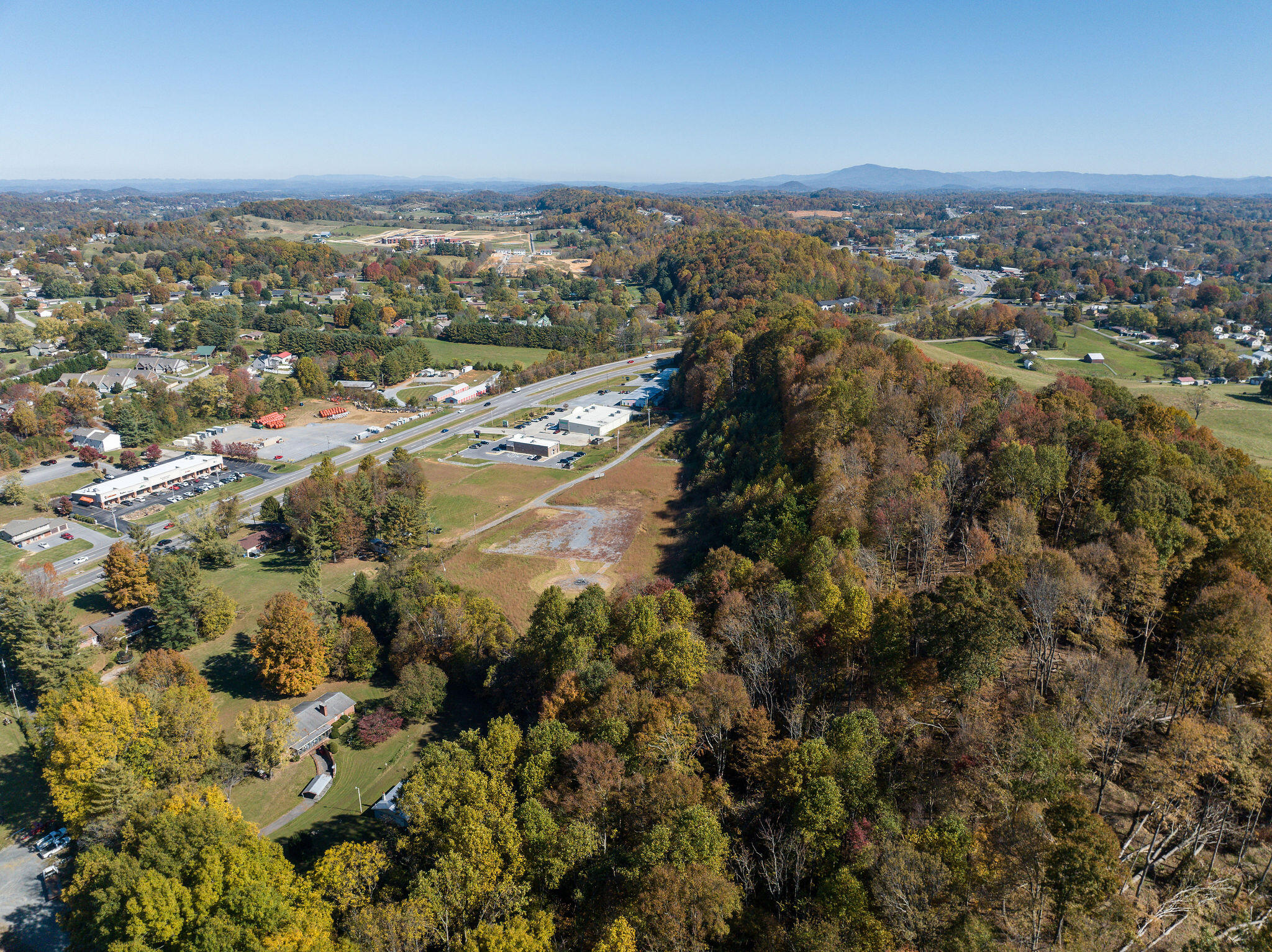 140 Hills Drive, Jonesborough, Tennessee image 9