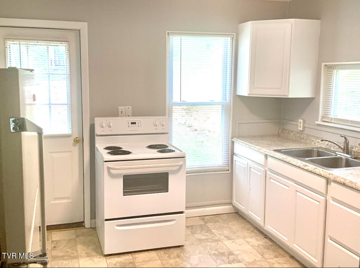 19 Albemarle Street, Big Stone Gap, Virginia image 9