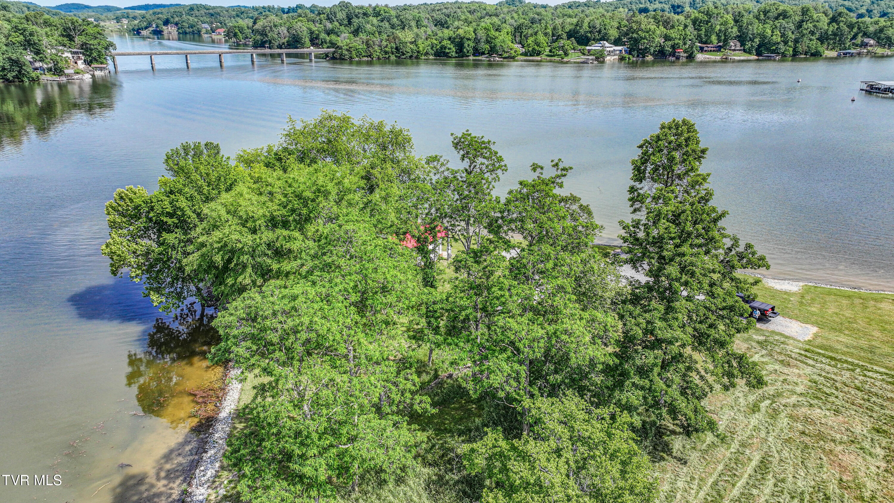 488 Sportsman Dock Road, Piney Flats, Tennessee image 40