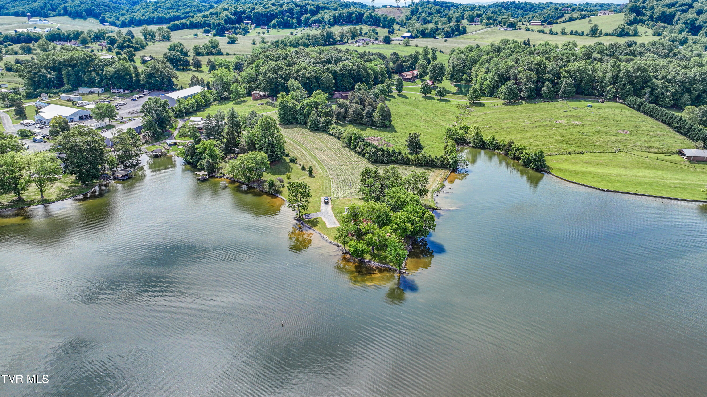 488 Sportsman Dock Road, Piney Flats, Tennessee image 35