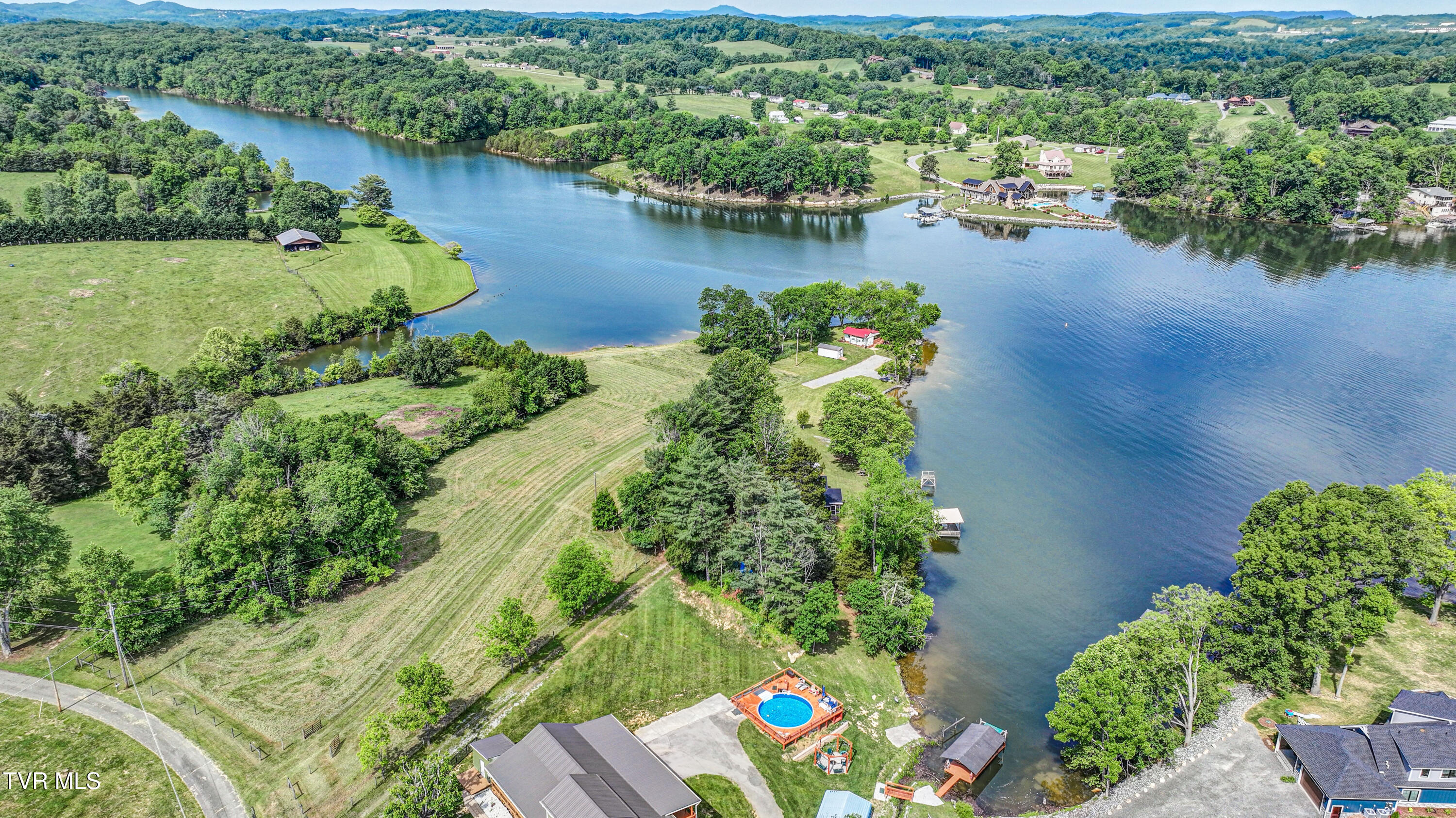 488 Sportsman Dock Road, Piney Flats, Tennessee image 32
