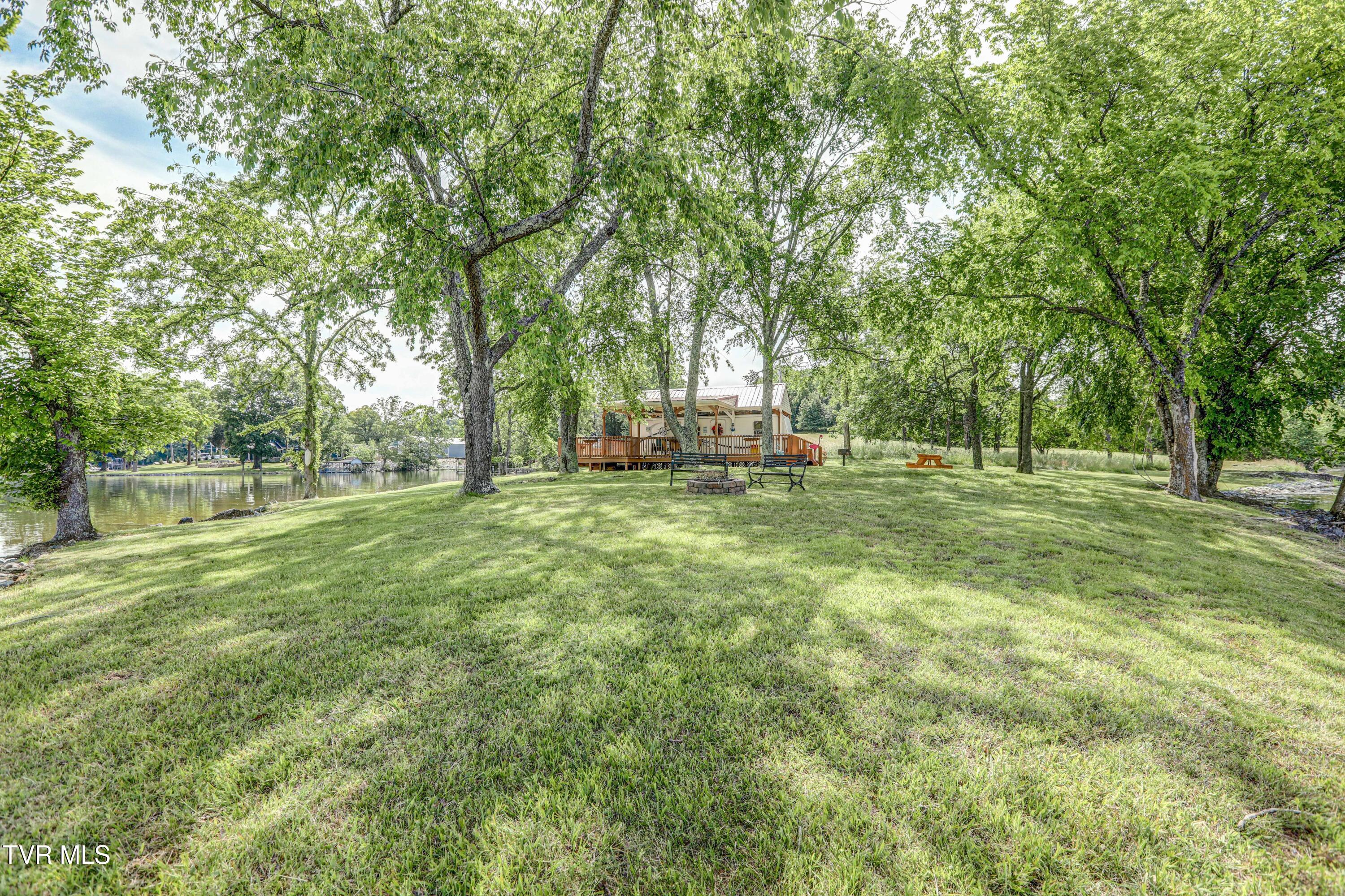 488 Sportsman Dock Road, Piney Flats, Tennessee image 25