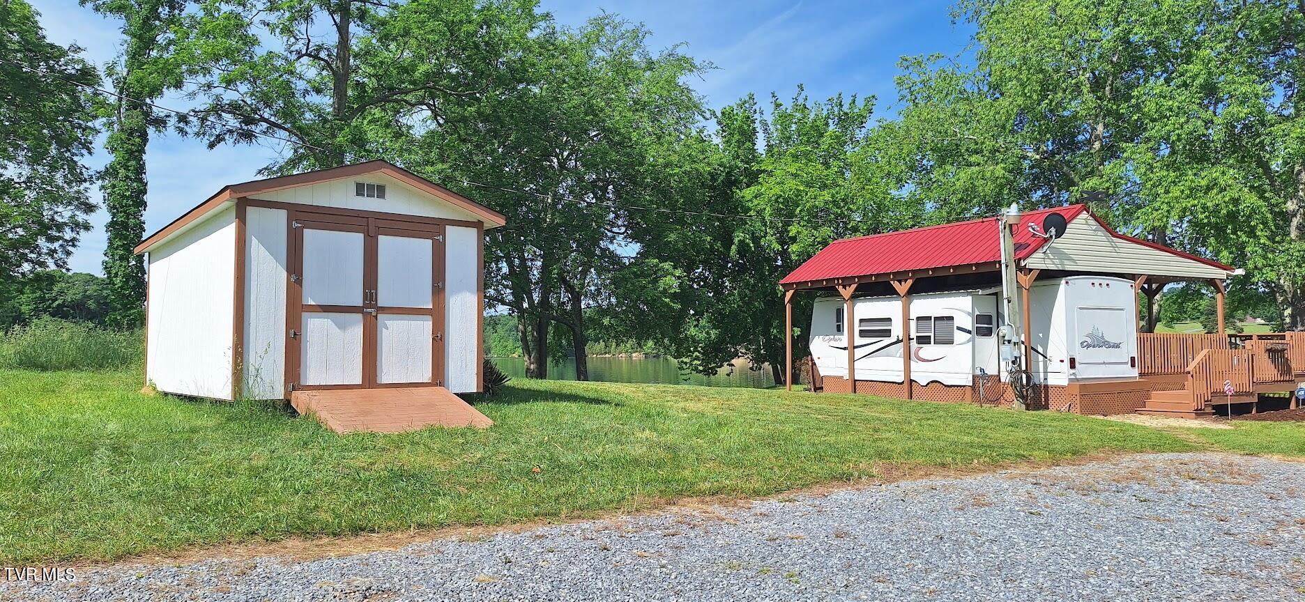 488 Sportsman Dock Road, Piney Flats, Tennessee image 4