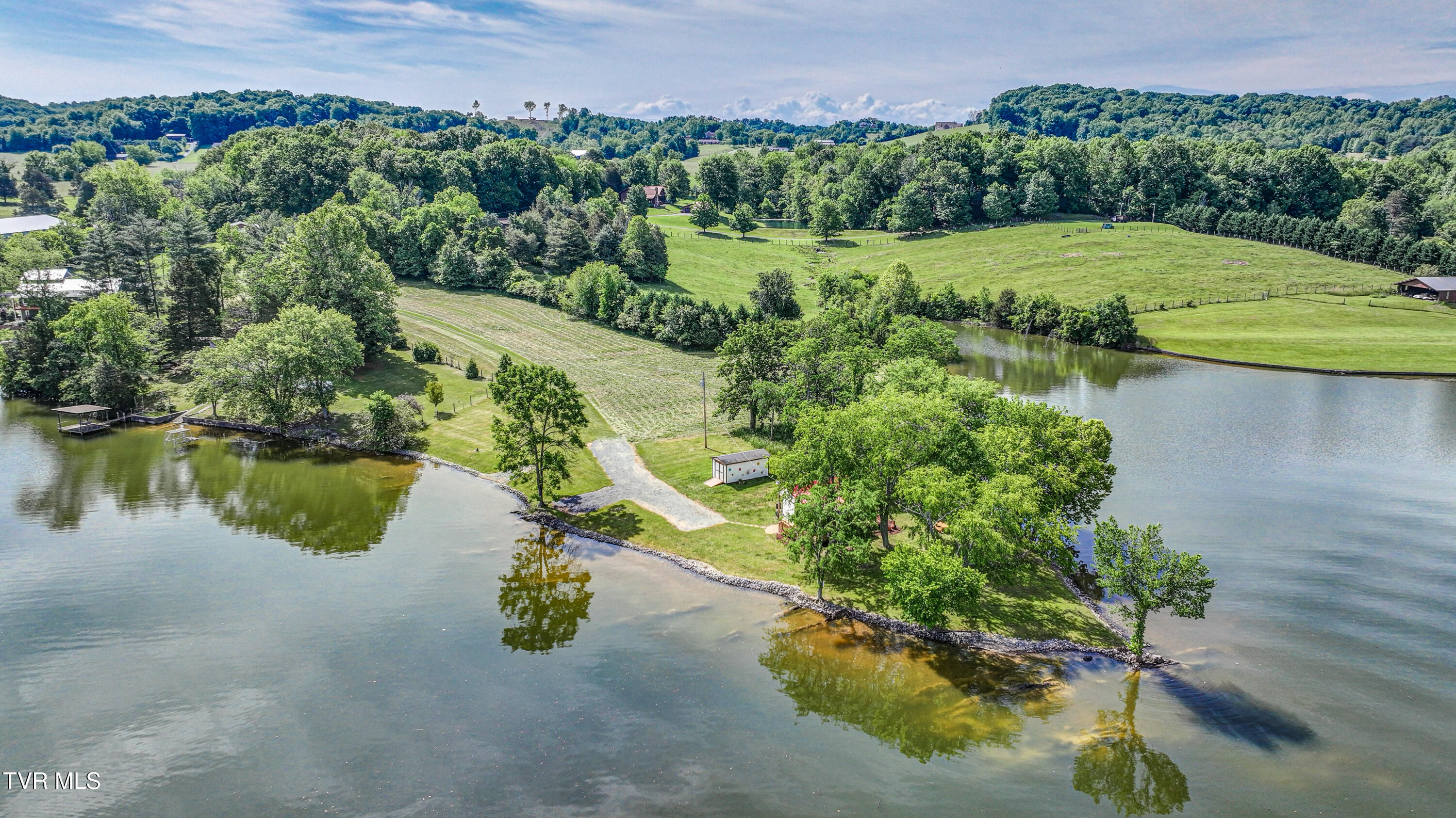 488 Sportsman Dock Road, Piney Flats, Tennessee image 27