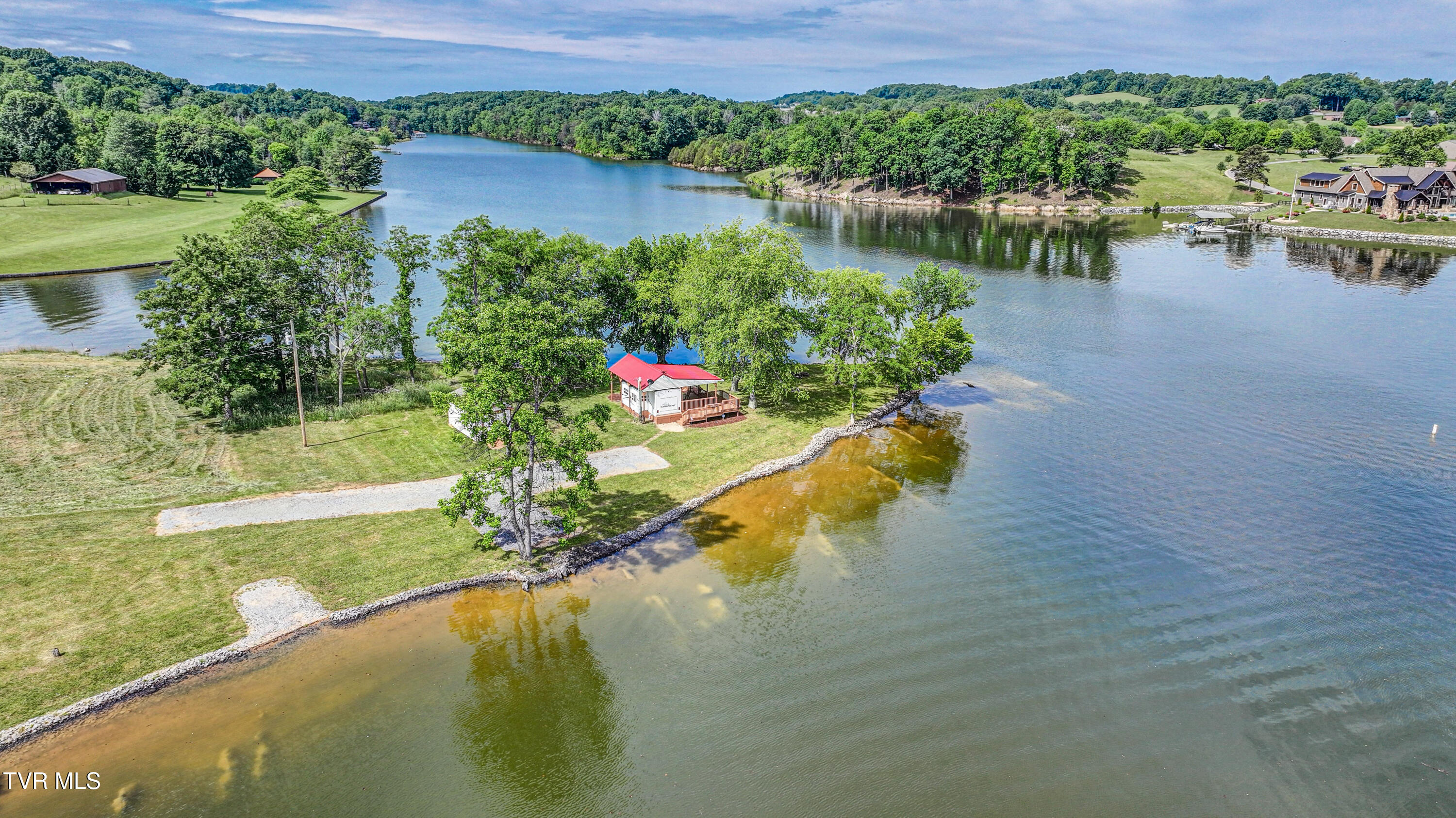 488 Sportsman Dock Road, Piney Flats, Tennessee image 38