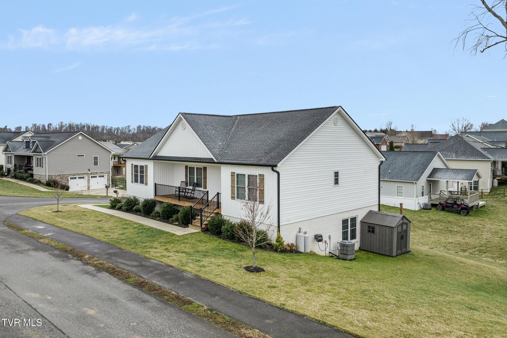 611 Sweetgrass Lane, Jonesborough, Tennessee image 6