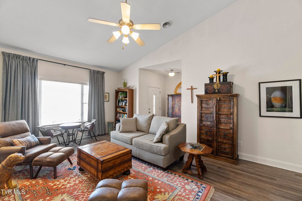 Photo of 112 Southridge Drive #12, Greeneville, TN 37743 (MLS # 9992172)