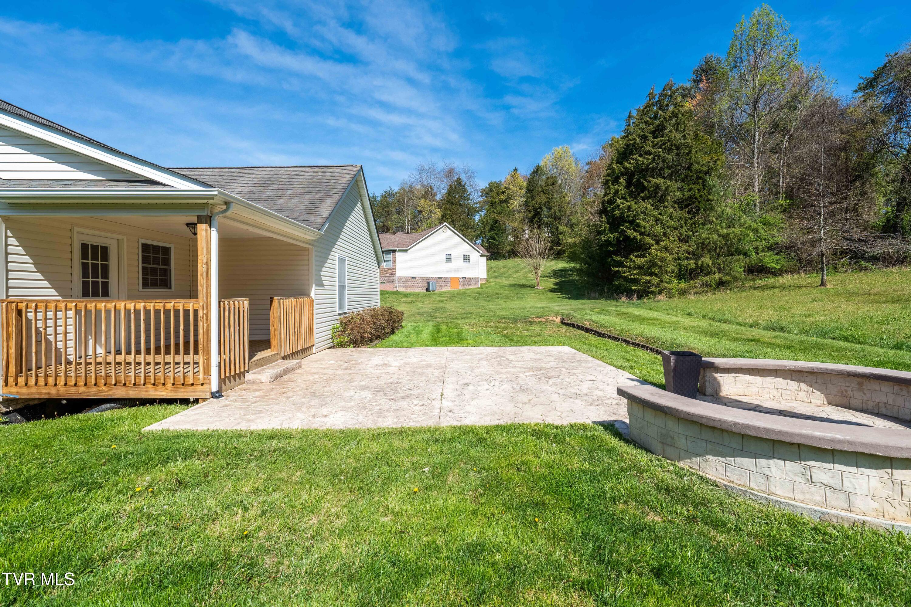250 Bradford Lane, Bristol, Tennessee image 27