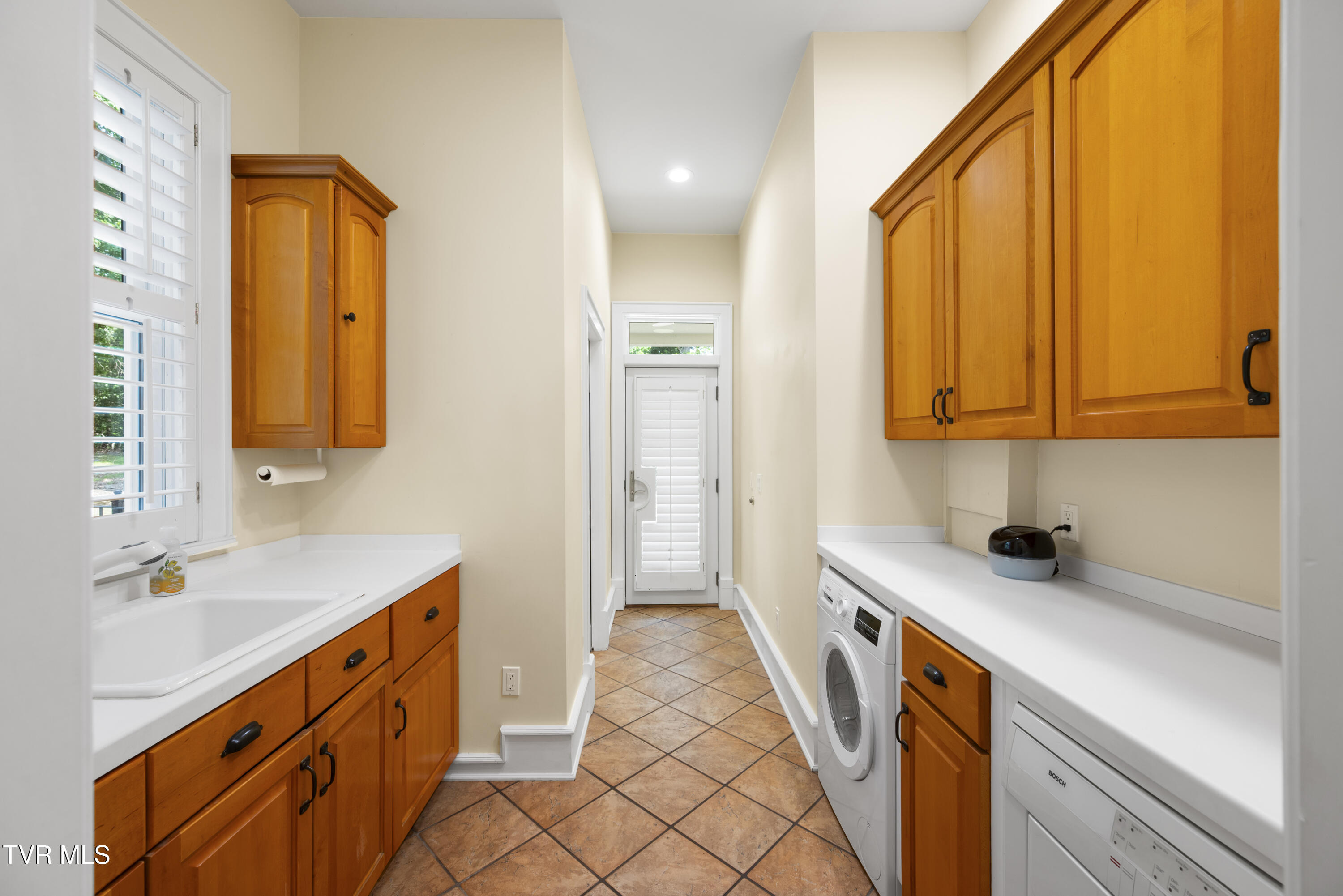 408 Fairway Estates Drive, Blountville, Tennessee image 49