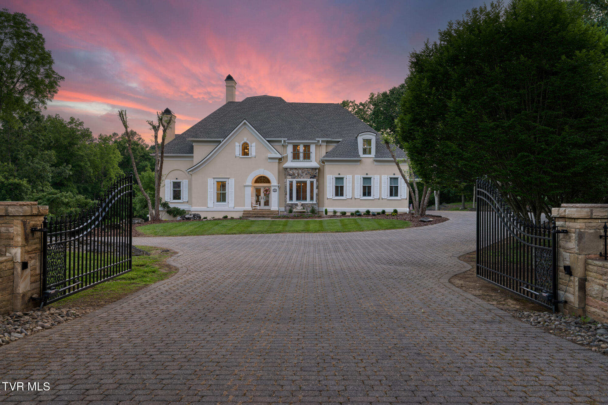 408 Fairway Estates Drive, Blountville, Tennessee image 5