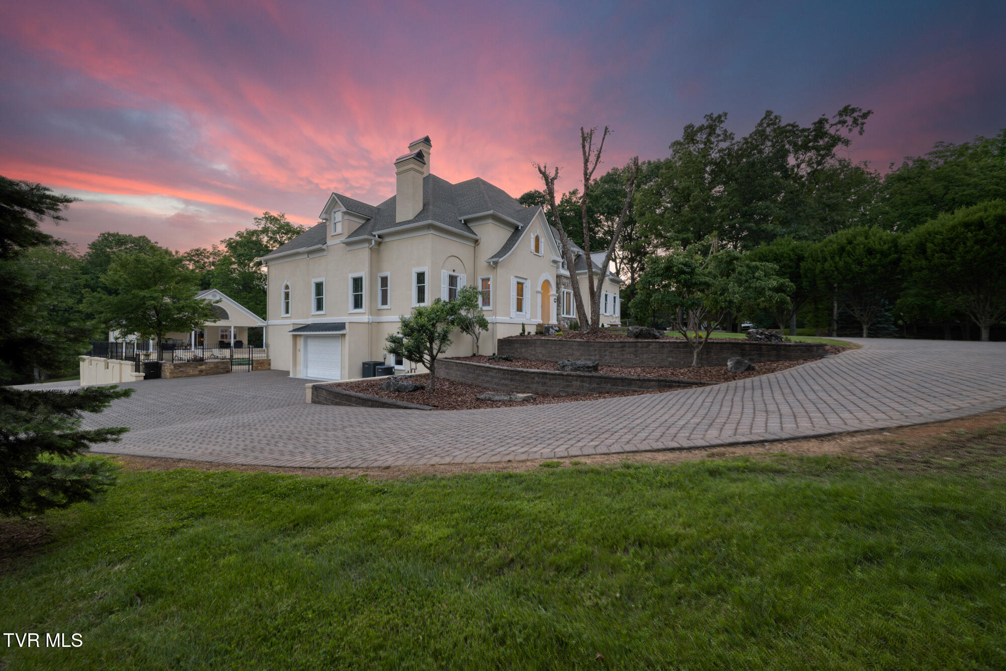 408 Fairway Estates Drive, Blountville, Tennessee image 7
