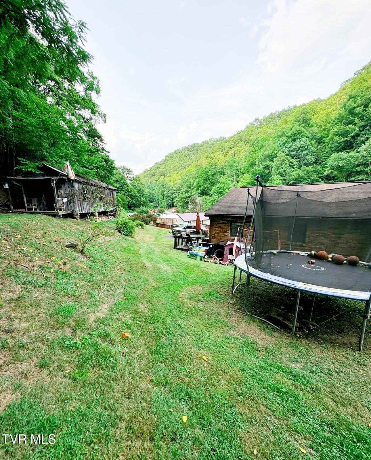 1478 Belchers Fork Road, Grundy, Virginia image 6