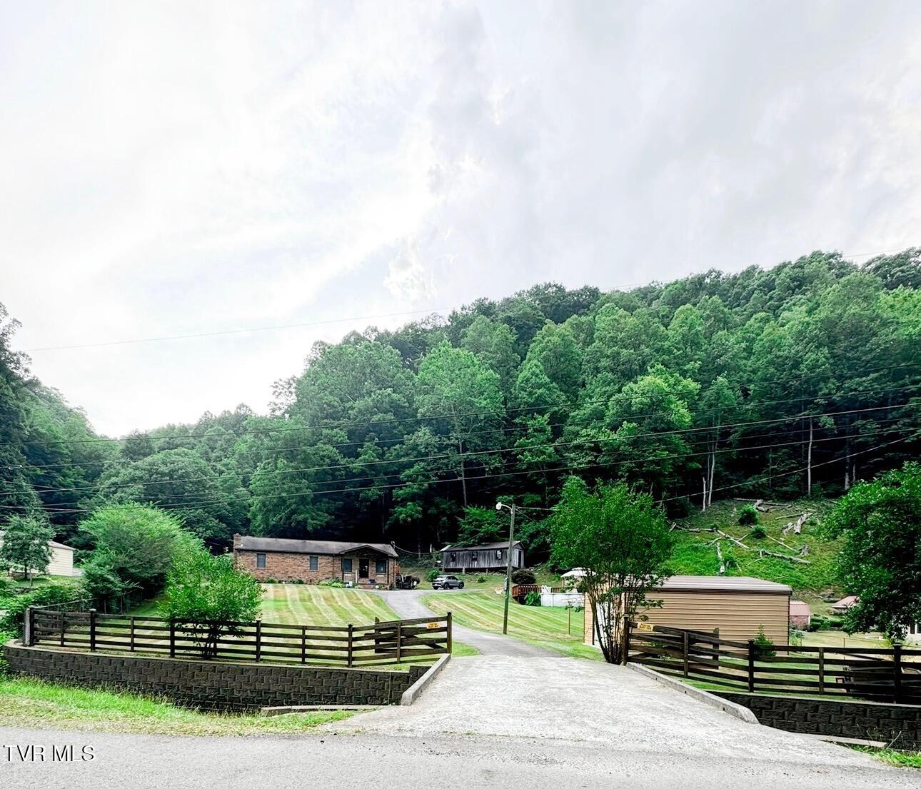 1478 Belchers Fork Road, Grundy, Virginia image 10