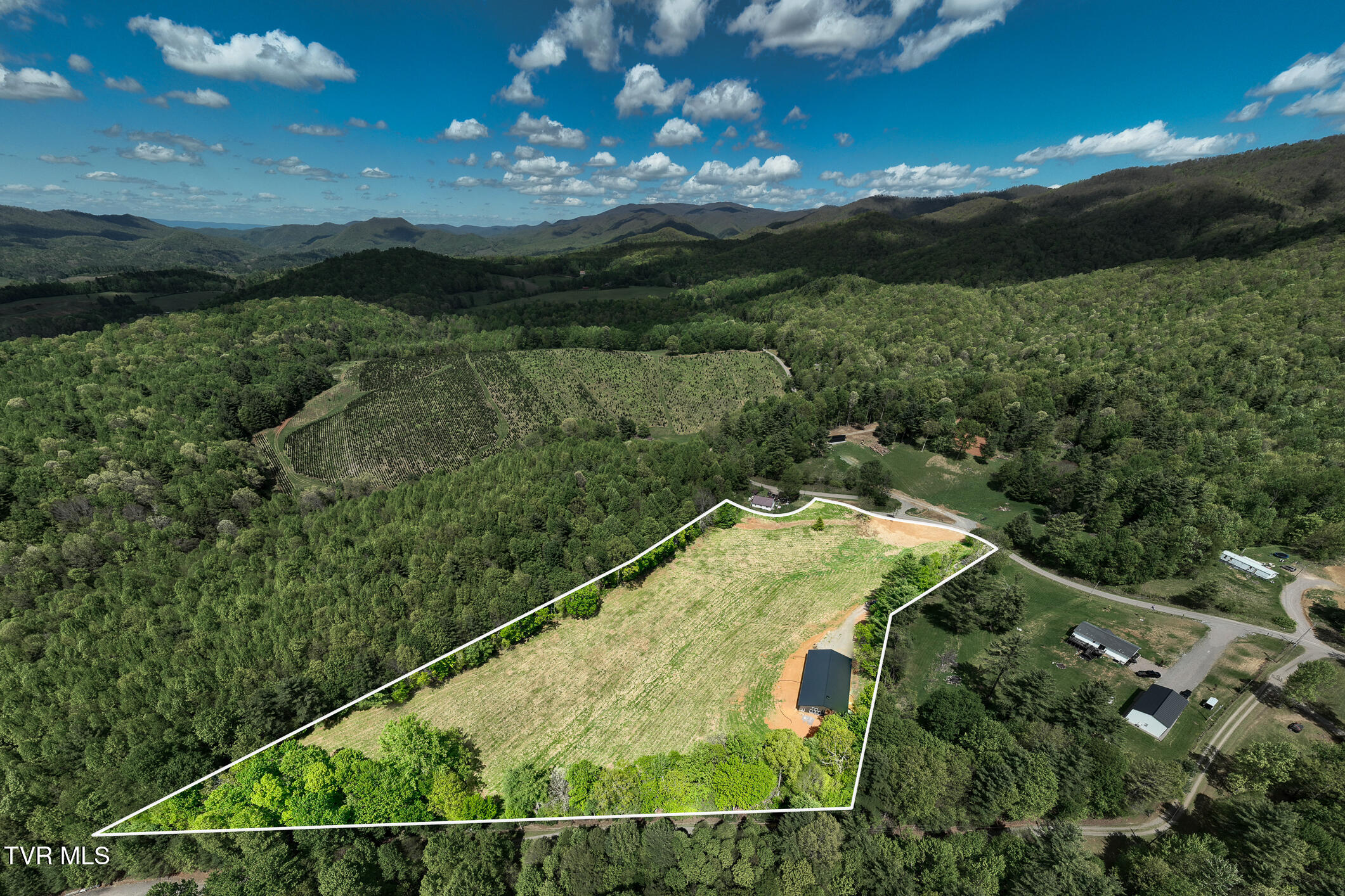 835 Red Brush Road
