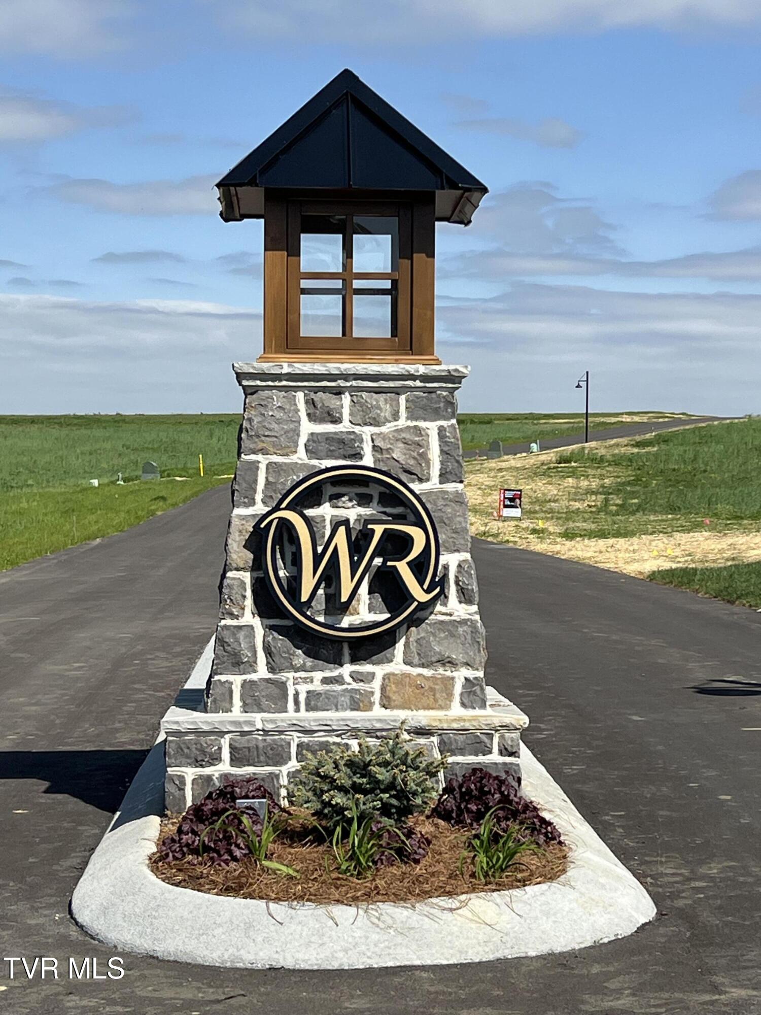 7450 Wolfe Ridge Court, Piney Flats, Tennessee image 1