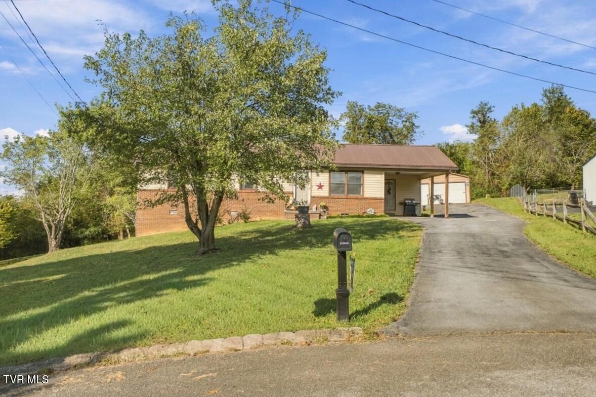 1014 Borowood Court