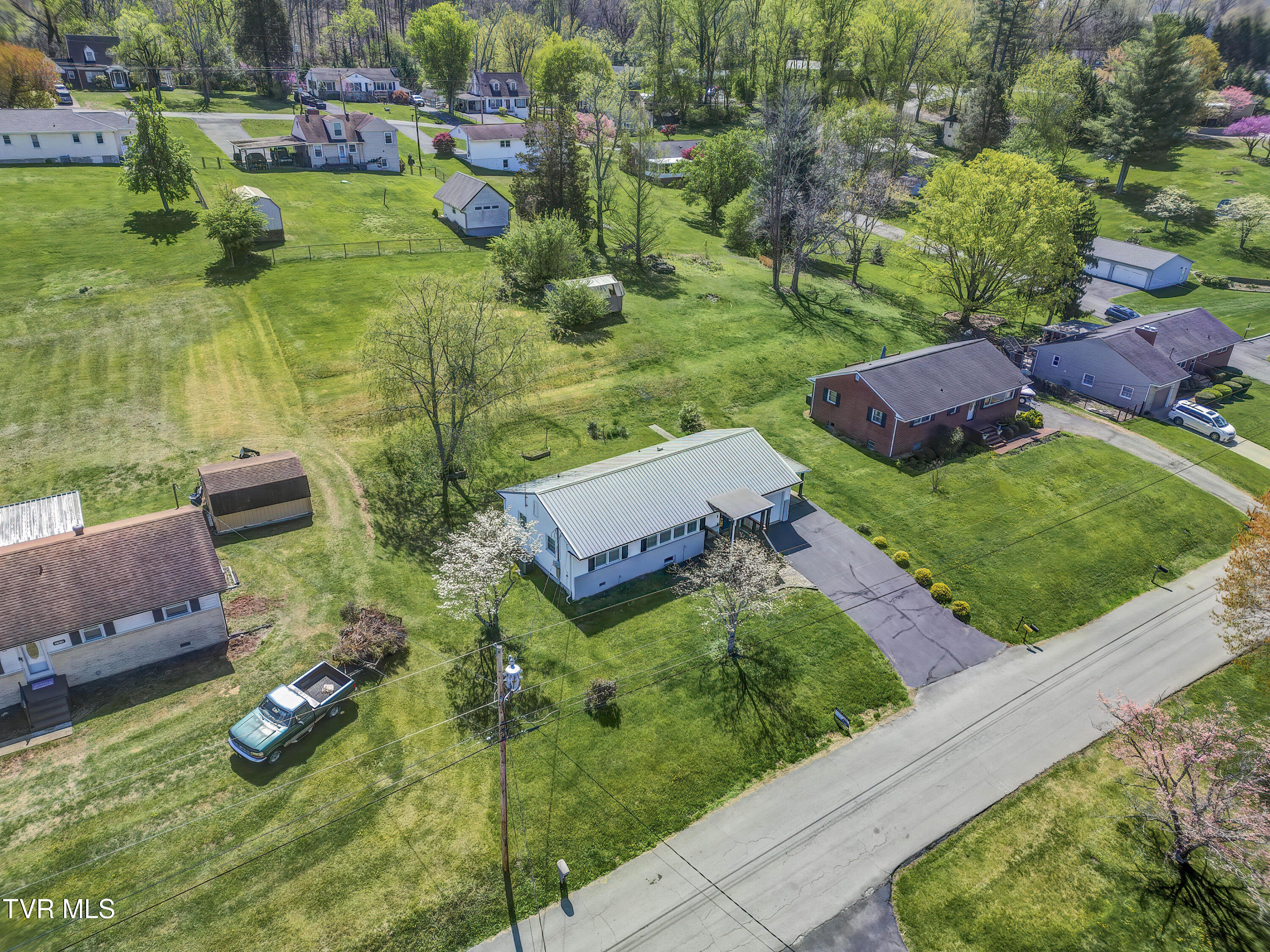 308 Elmhurst Drive, Kingsport, Tennessee image 41